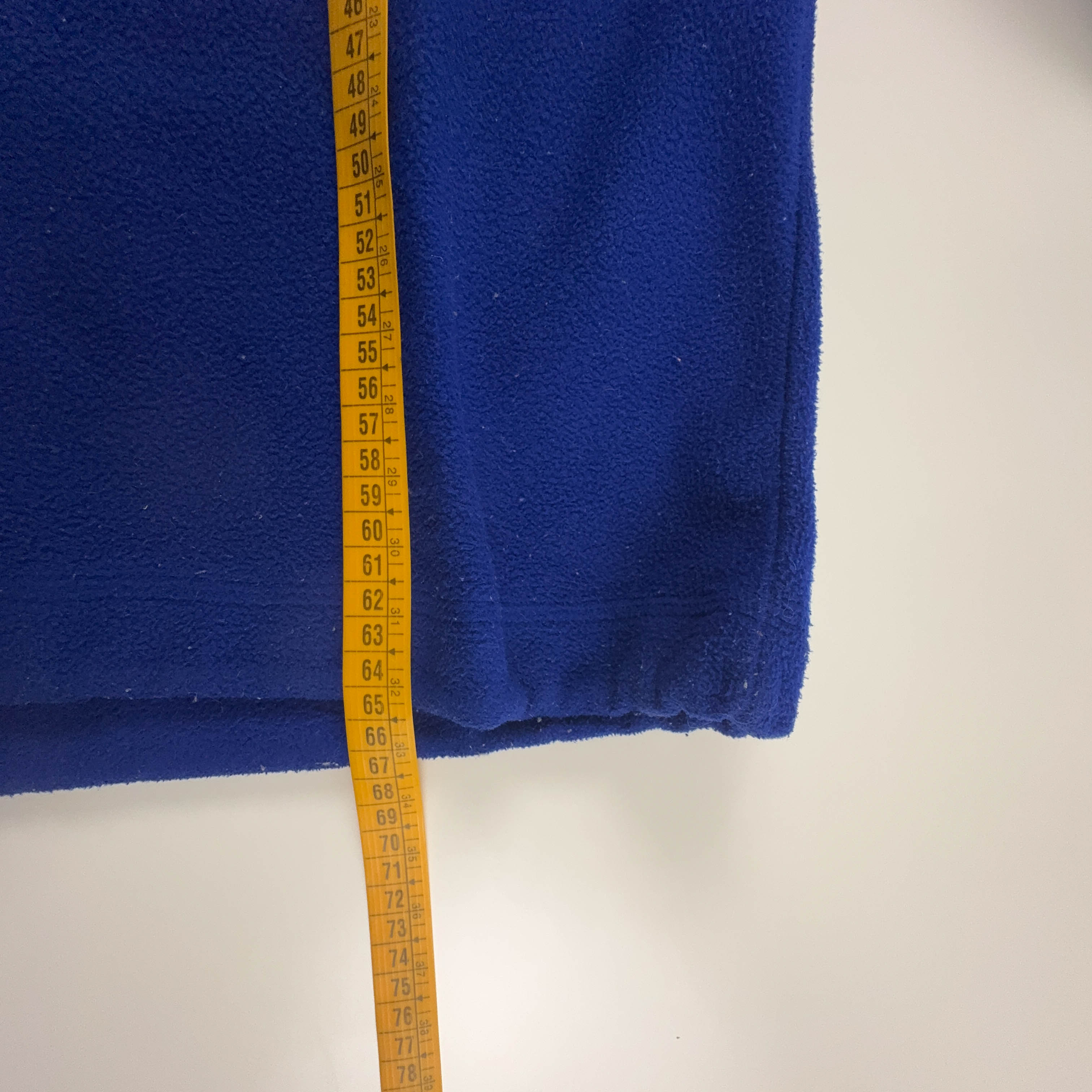 Pile Mauna Kea Vintage viola e blu astratto con ricamo anni 80 90 - Taglia M uomo