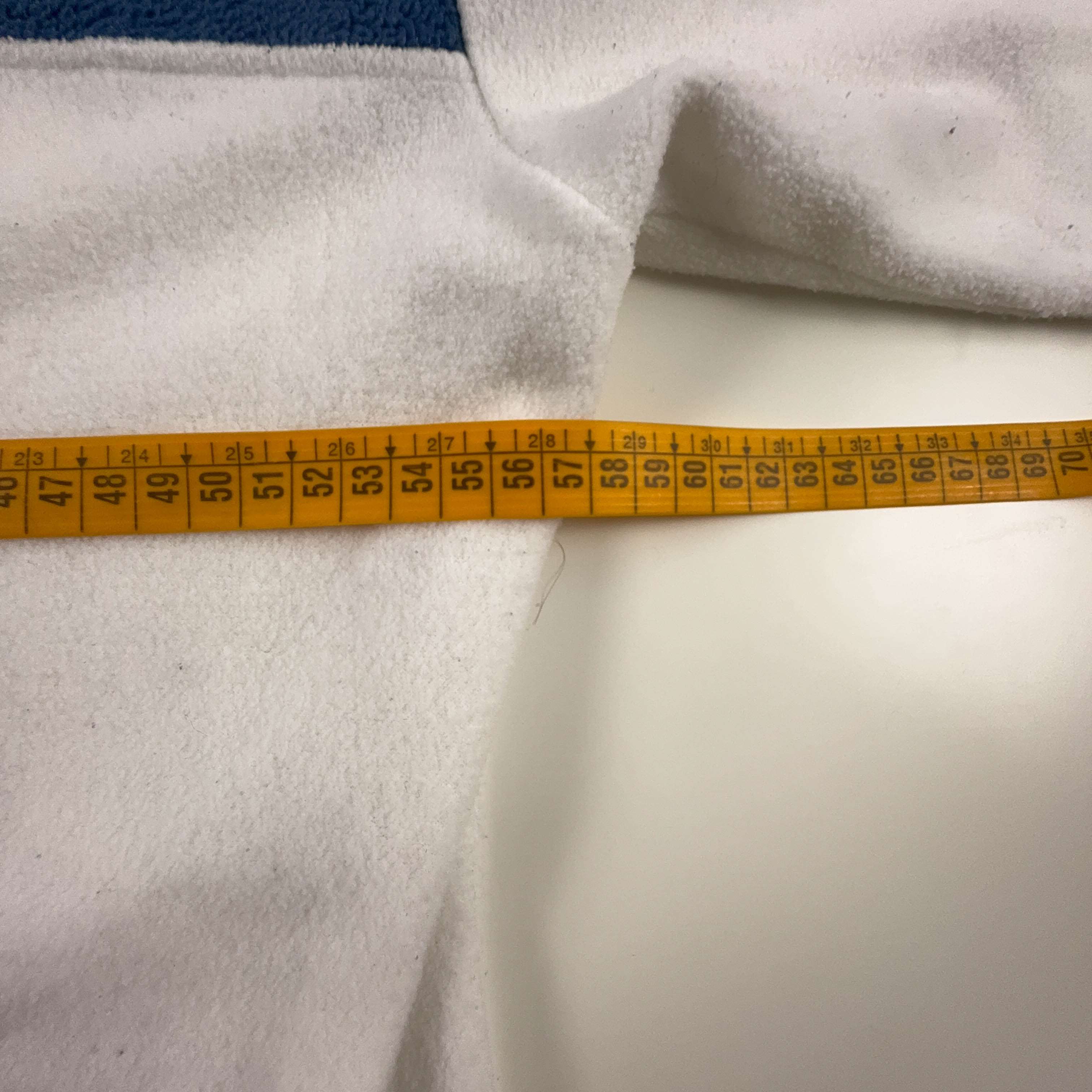 Pile Vintage bianco e blu a fantasia con patch anni 80 90 - Taglia M uomo