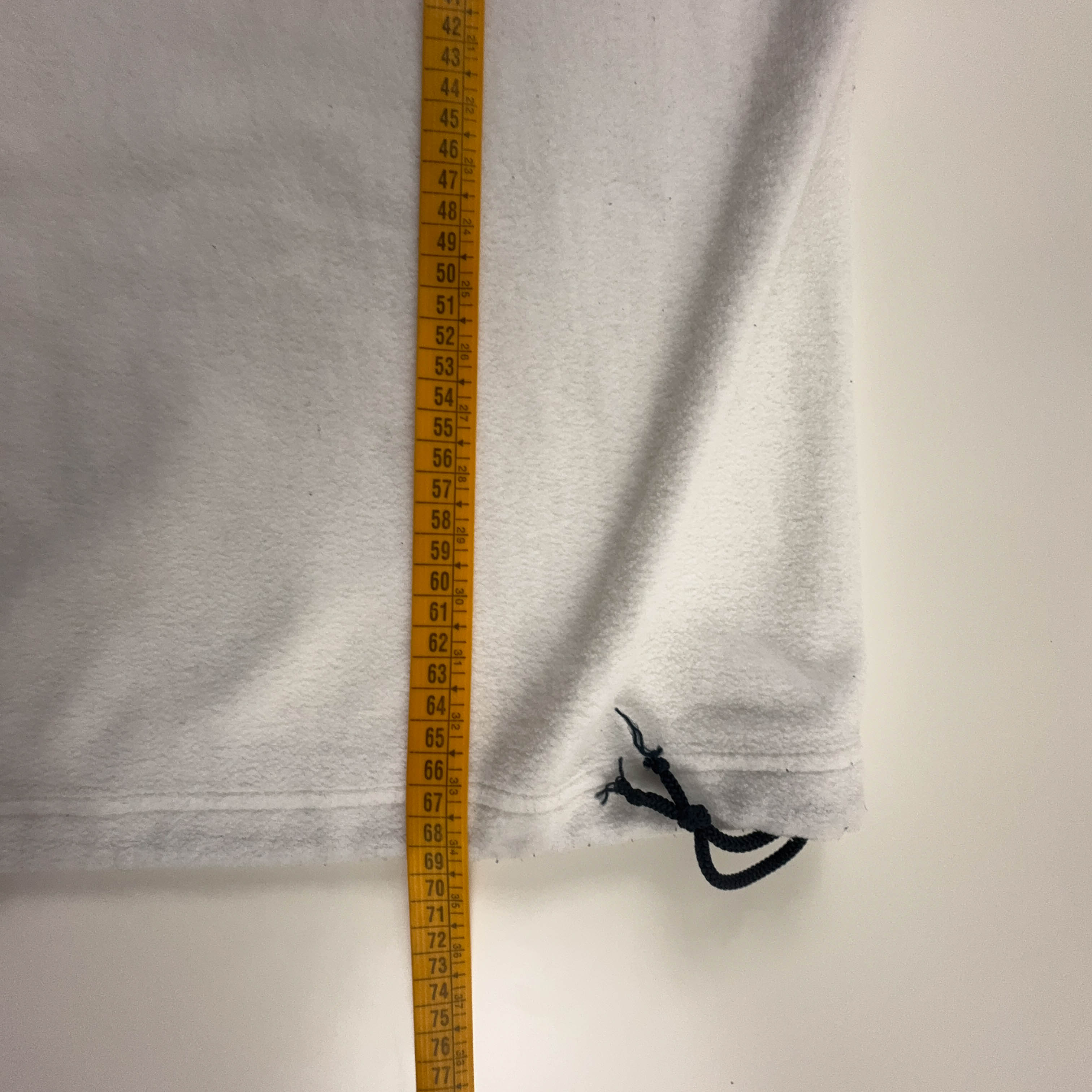 Pile Vintage bianco e blu a fantasia con patch anni 80 90 - Taglia M uomo