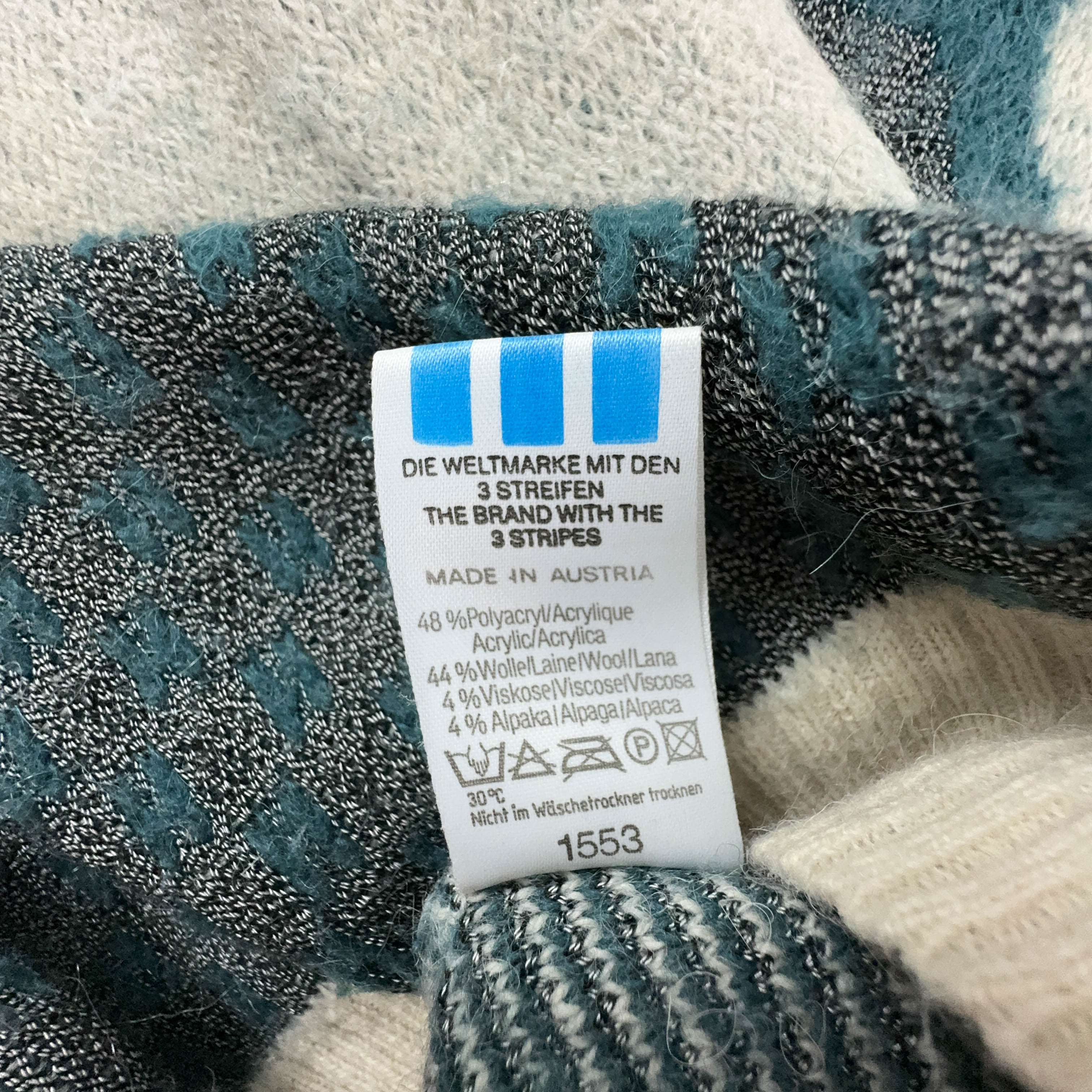 Maglione Adidas Vintage 44% lana beige e verde a girocollo - Taglia S/M donna