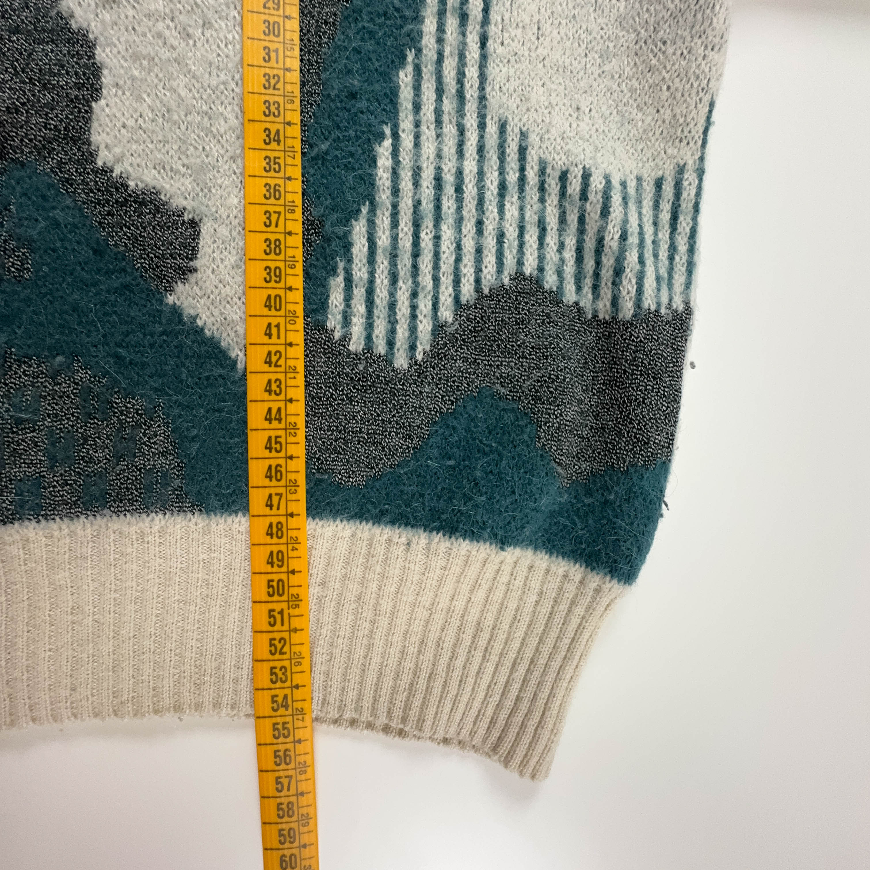 Maglione Adidas Vintage 44% lana beige e verde a girocollo - Taglia S/M donna