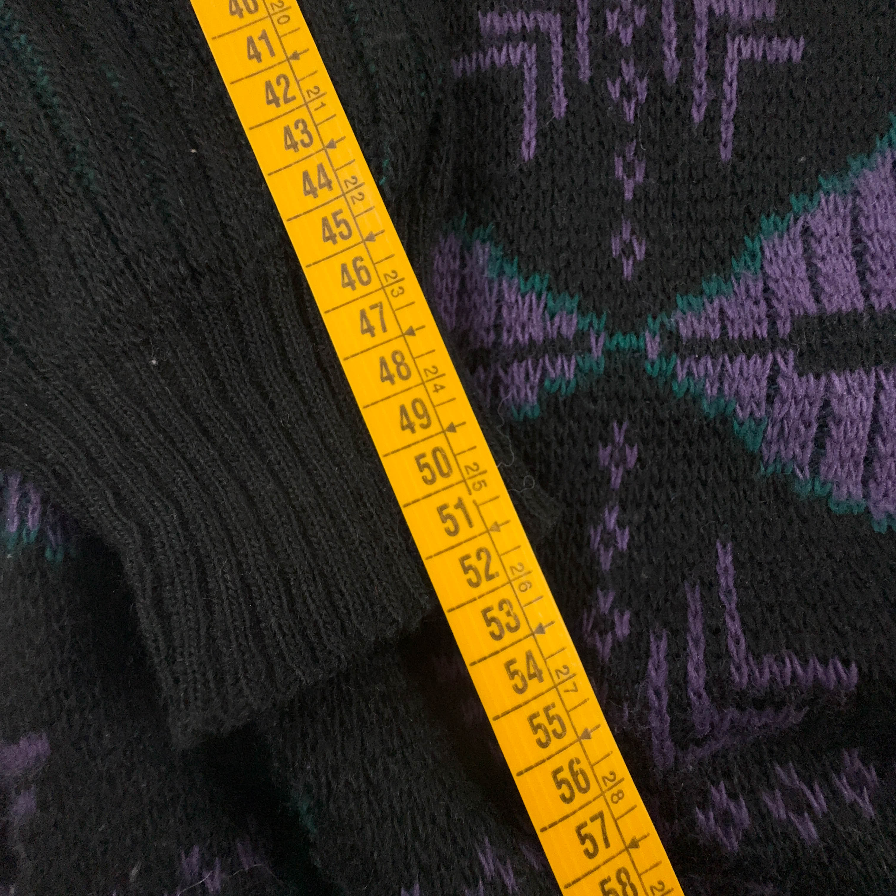 Maglione Vintage nero e viola astratto 30% lana anni 80 90 - Taglia 54 uomo