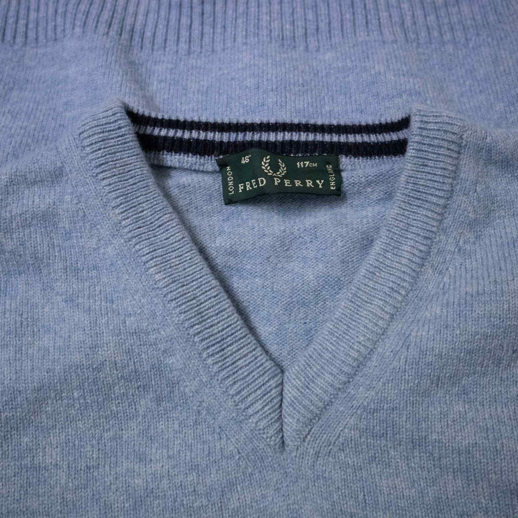 Fred Perry sweater 100% wool - Size L