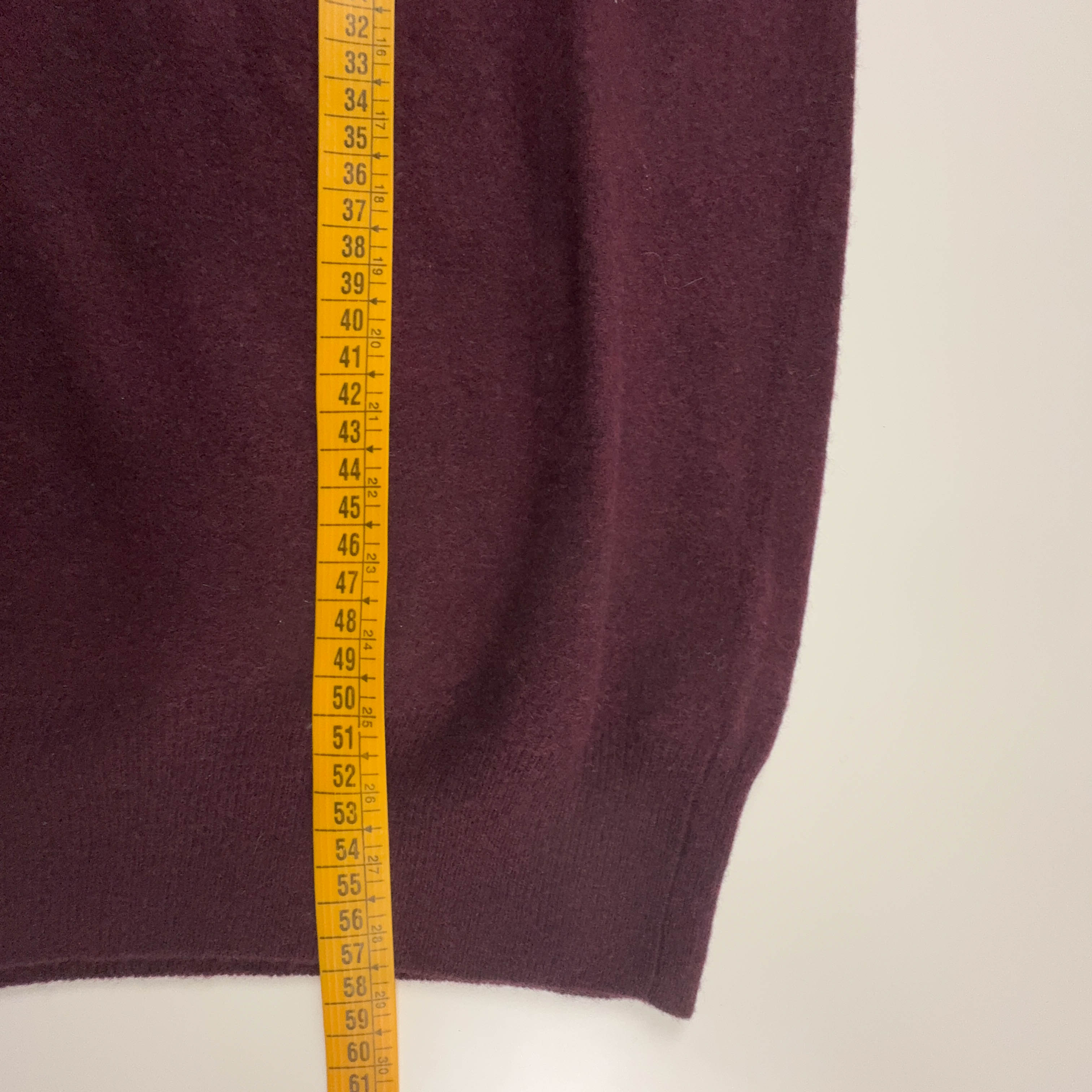 Maglione Fred Perry bordeaux scollo a V logo ricamato 100% lana - Taglia S uomo