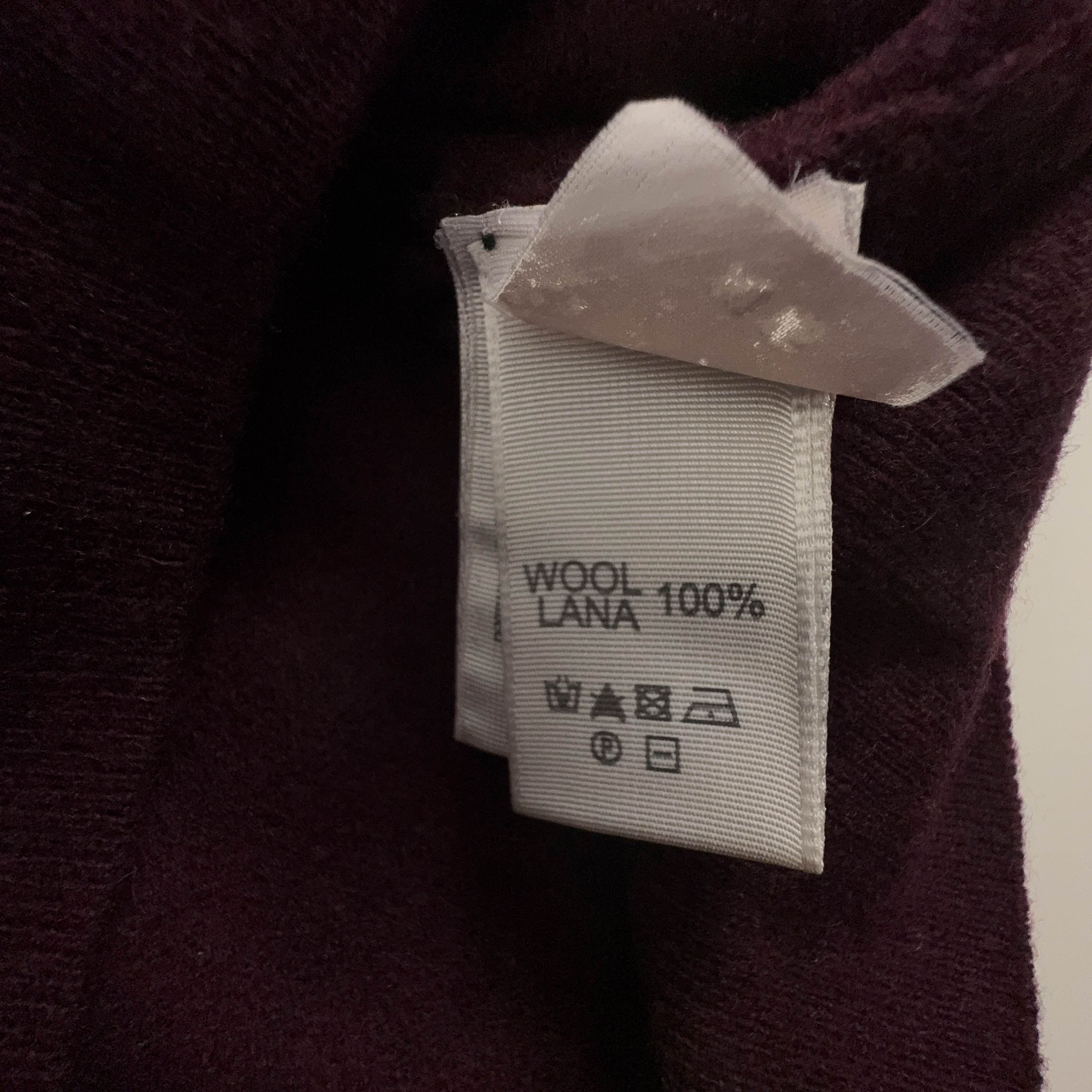 Maglione Fred Perry bordeaux scollo a V logo ricamato 100% lana - Taglia S uomo