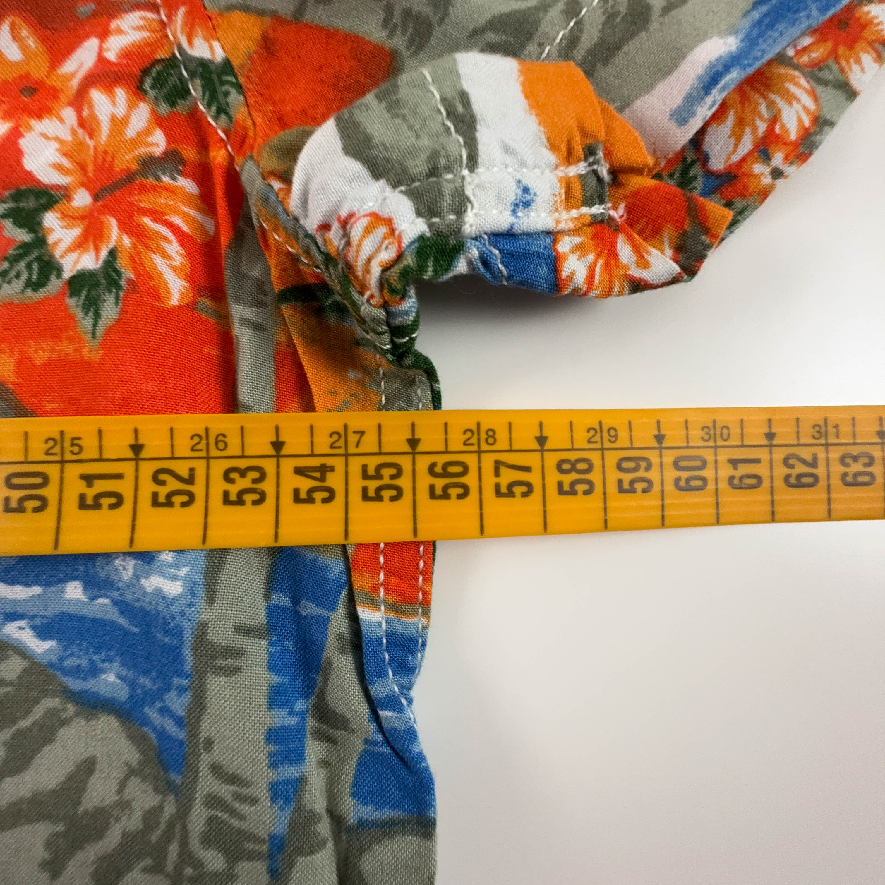 Orange and Green Hawaiian Style Vintage Shirt - Men's Size M/L