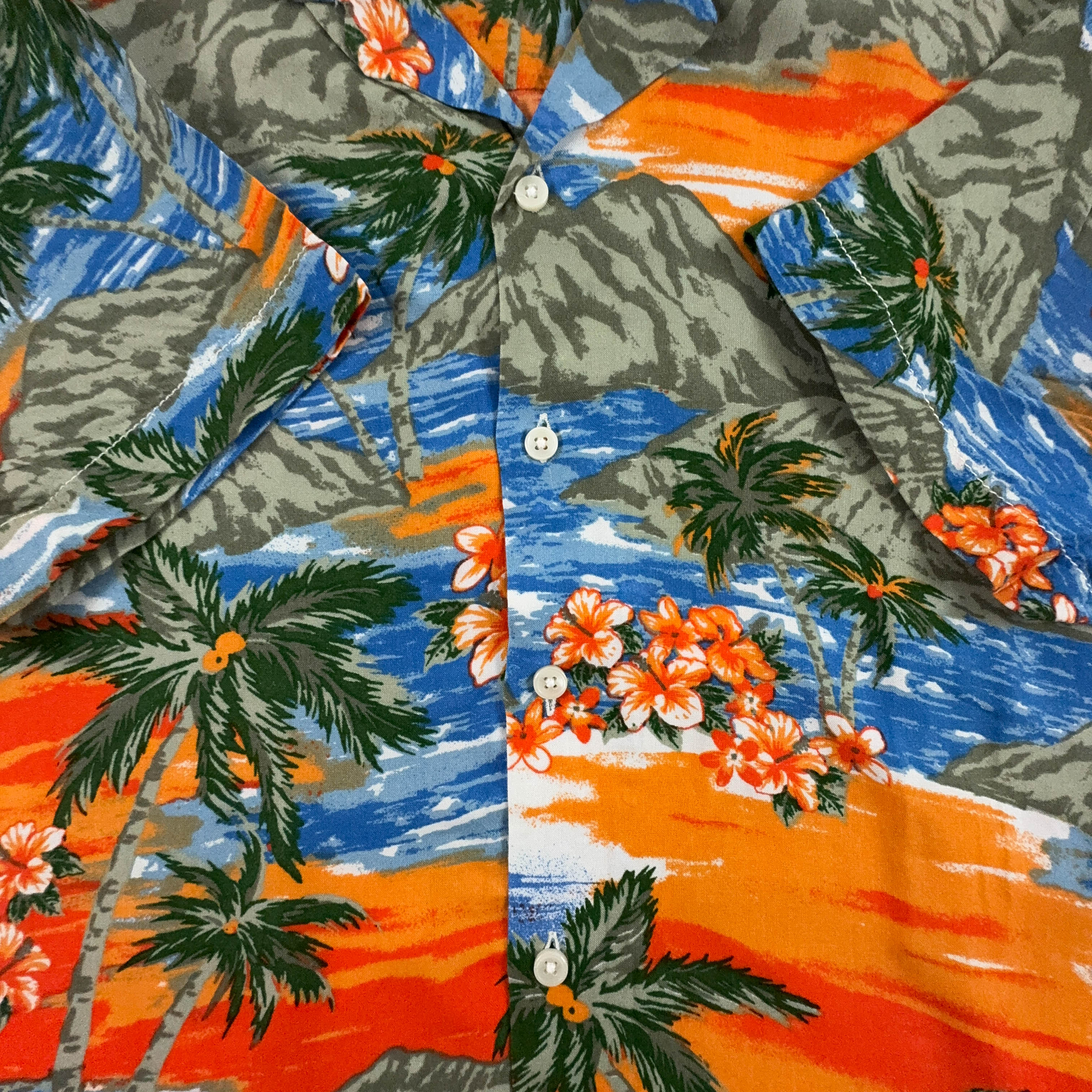 Orange and Green Hawaiian Style Vintage Shirt - Men's Size M/L