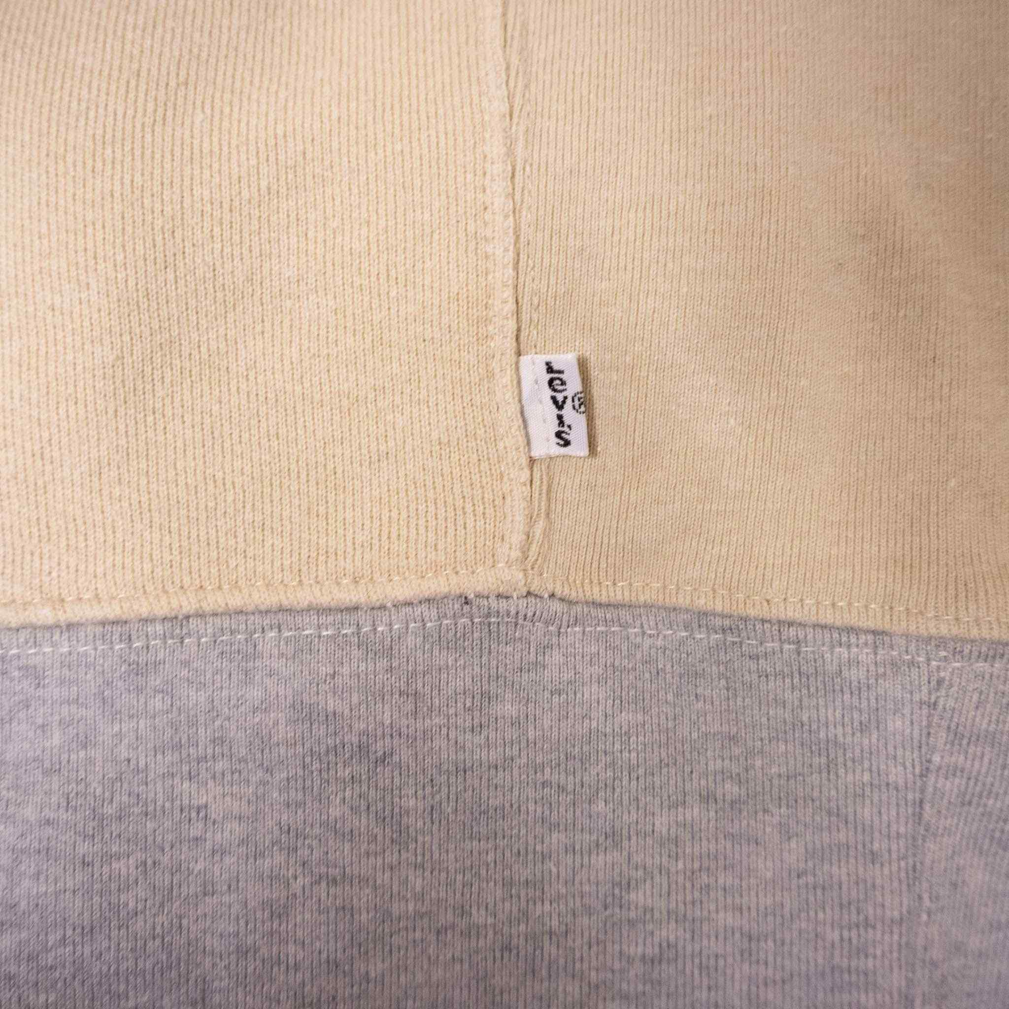 Levi's Sweatshirt - Size M