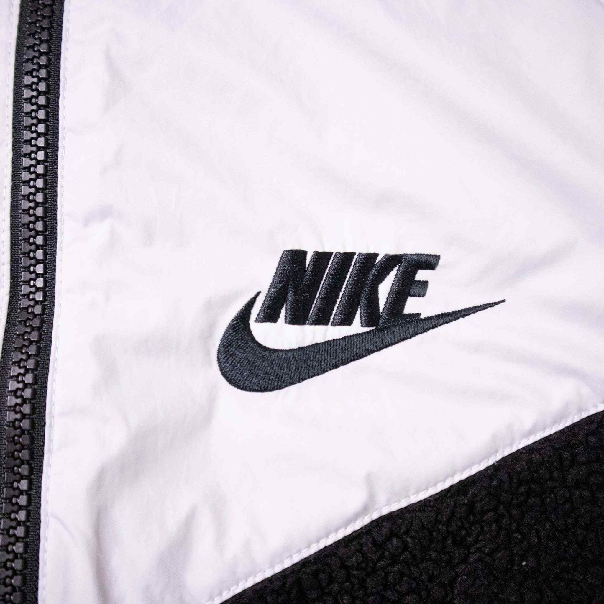 Nike Fleece - Size S