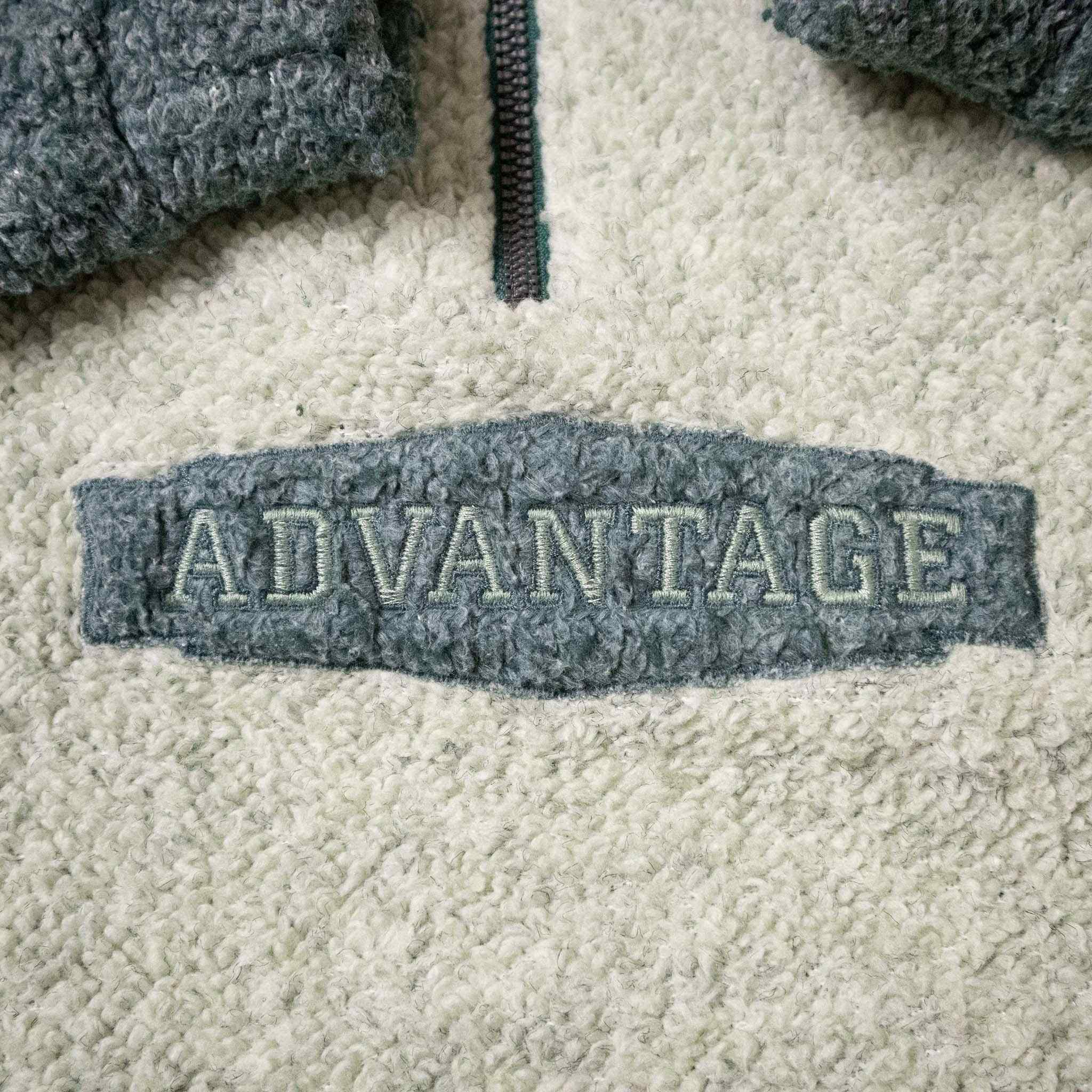 Vintage Fleece - Size L