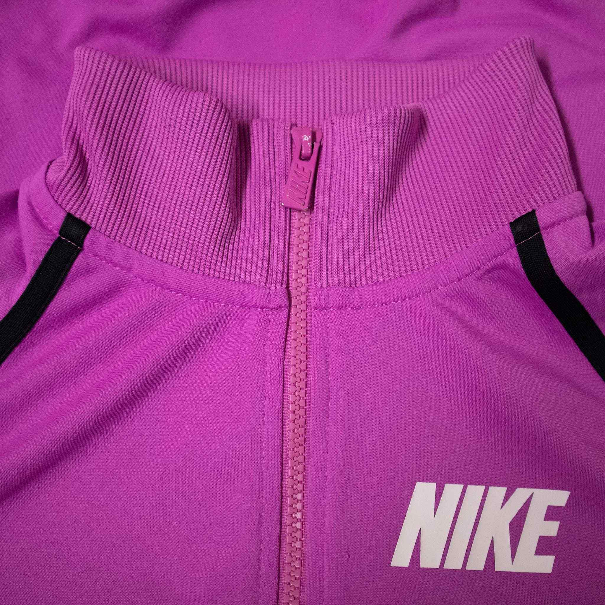 Nike Sweatshirt - Size M