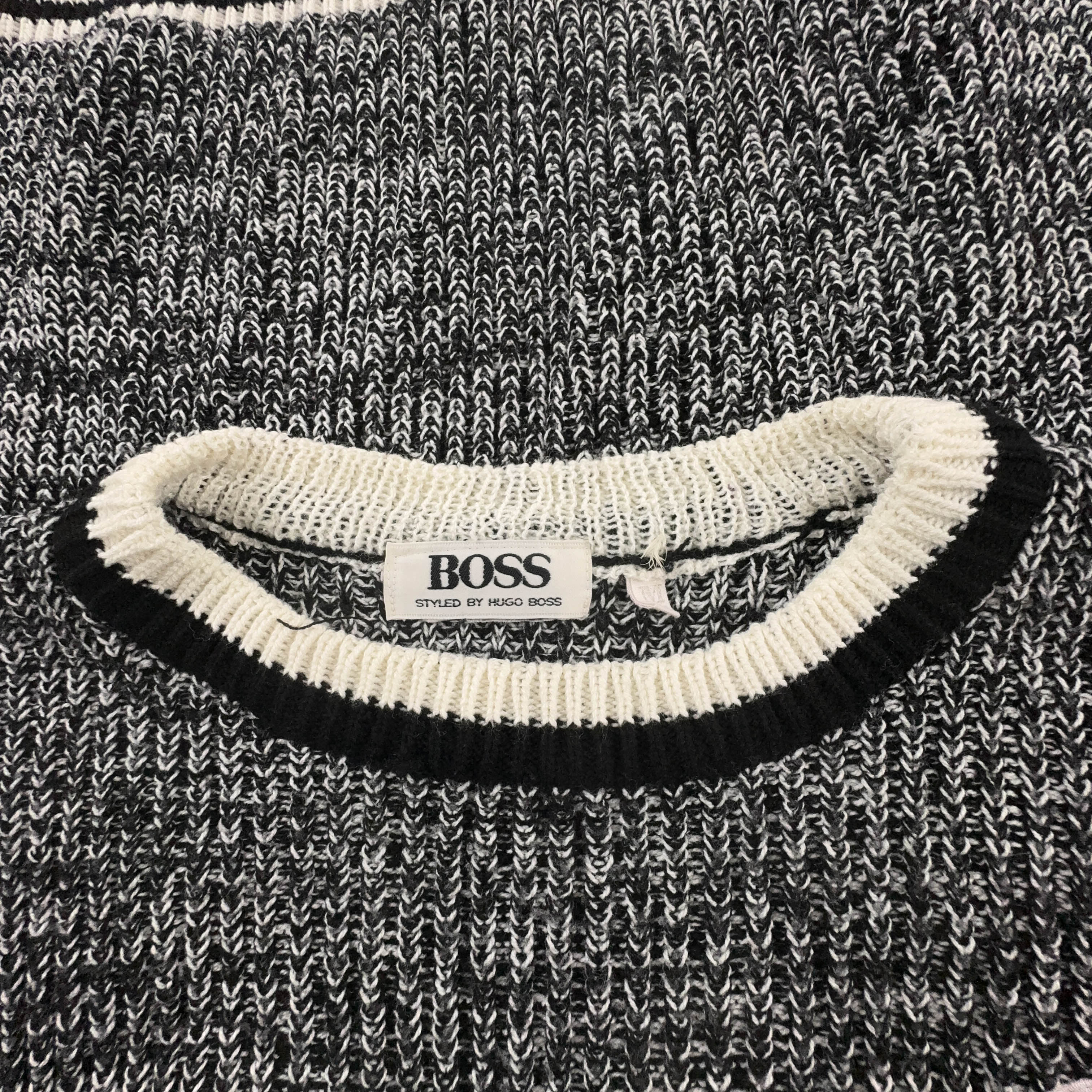 Maglione Hugo Boss Vintage bianco e nero a giracollo con ricamo - Taglia L uomo