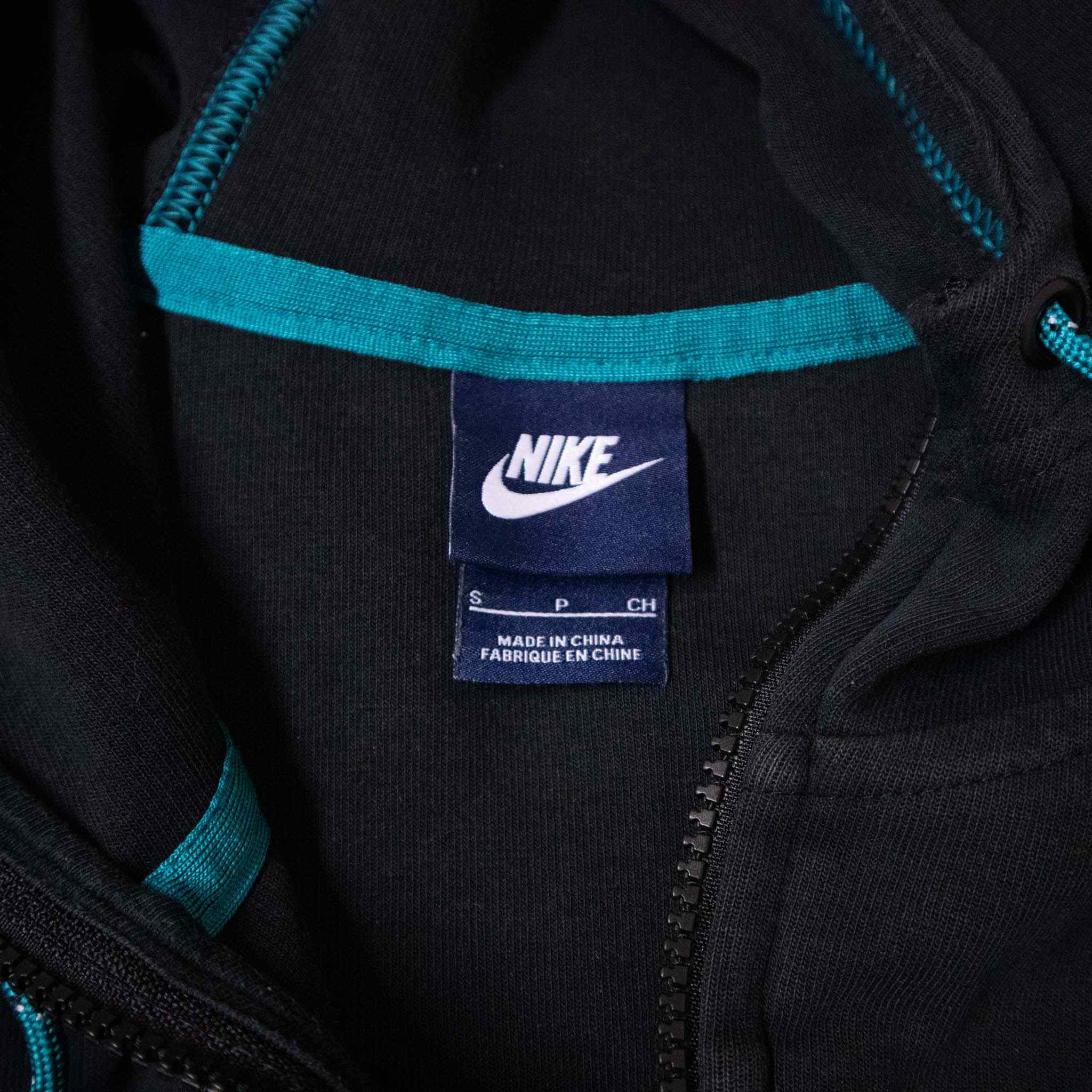 Nike Sweatshirt - Size S