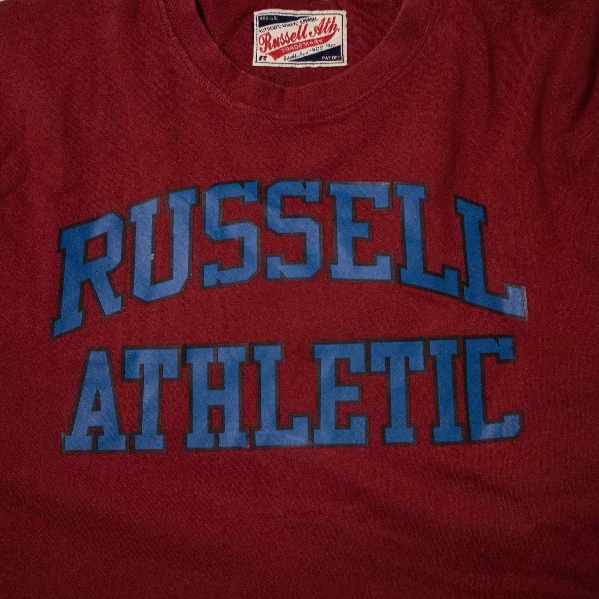 Russell Athletic T shirt - Size XL