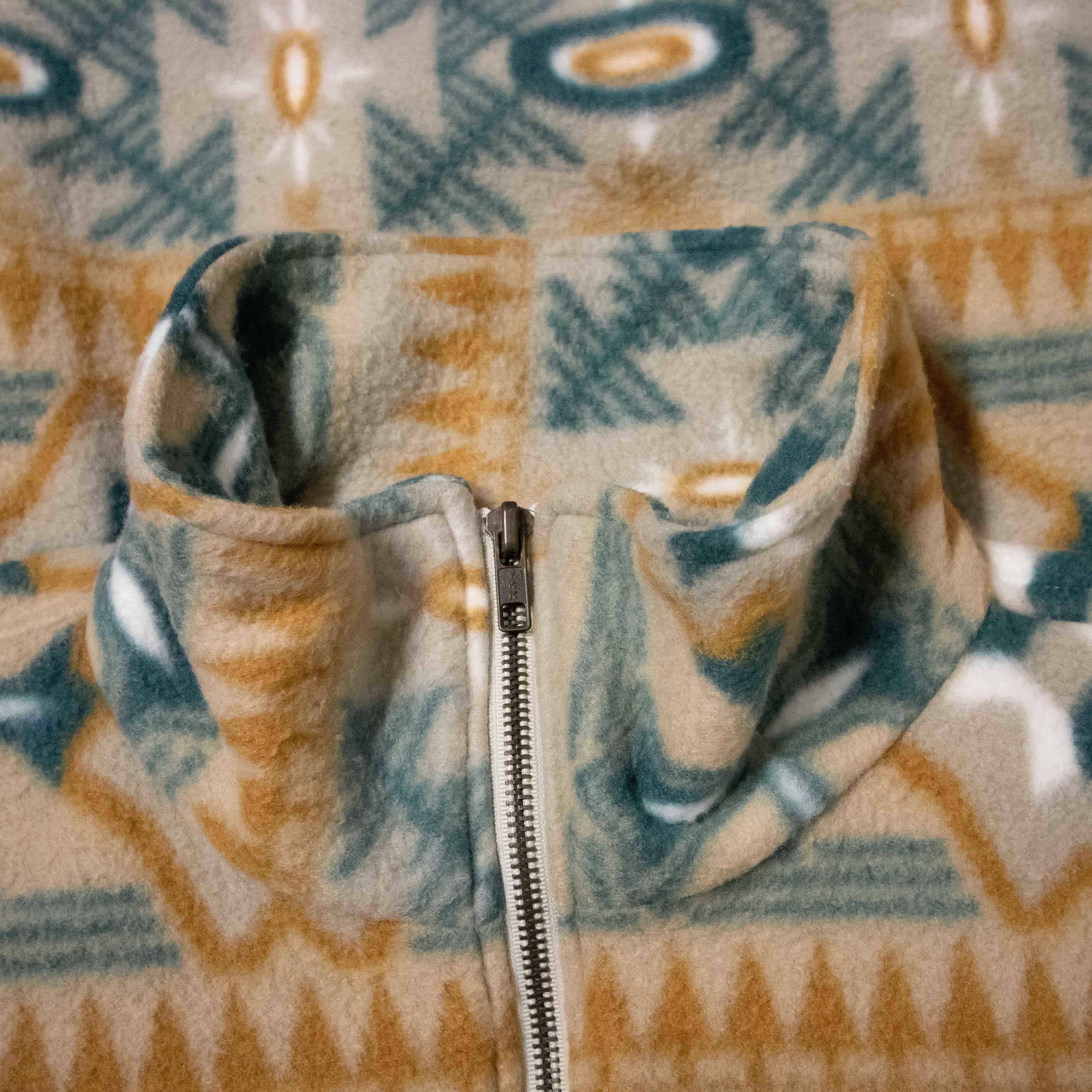 Vintage Fleece - Size L