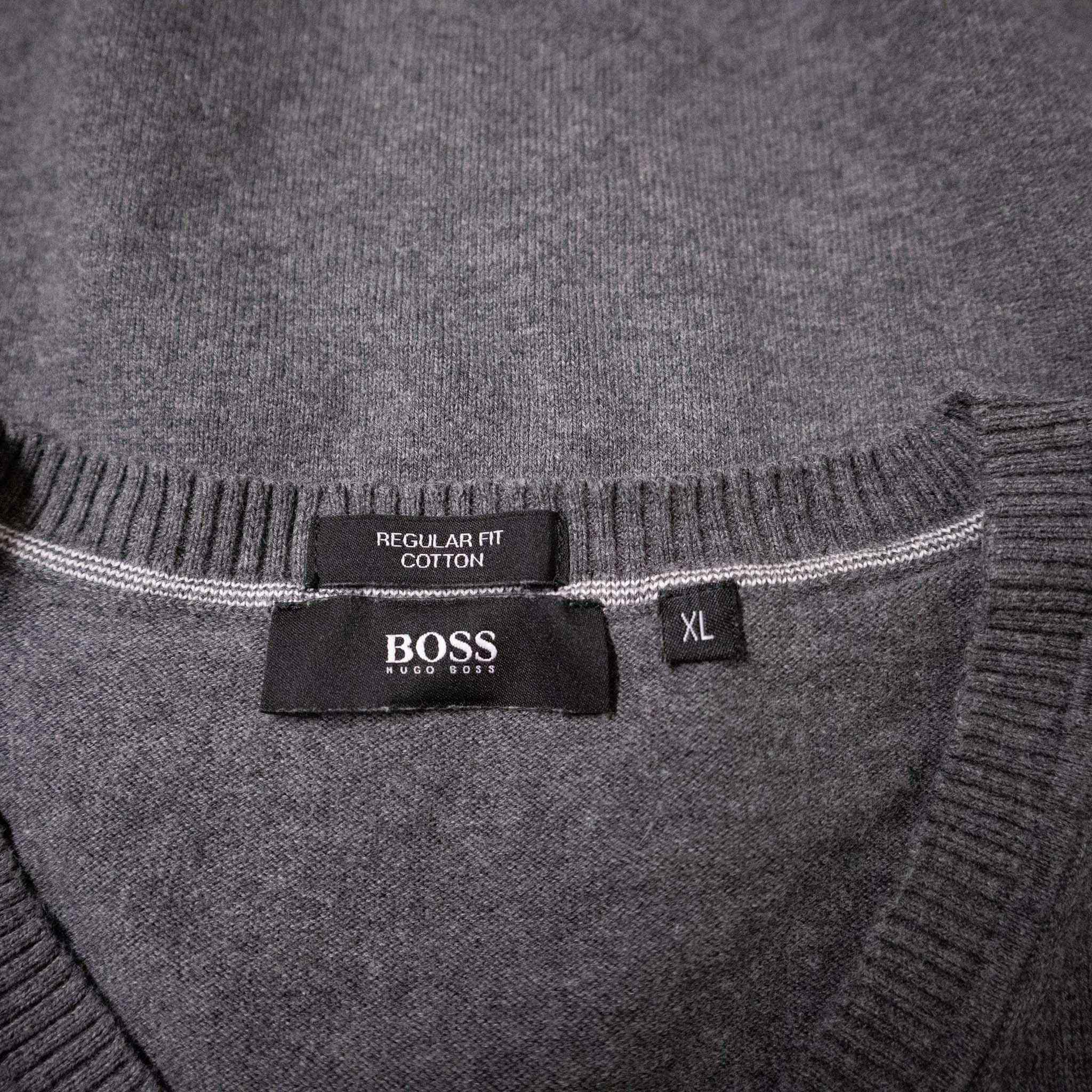 Hugo Boss sweater - Size XL