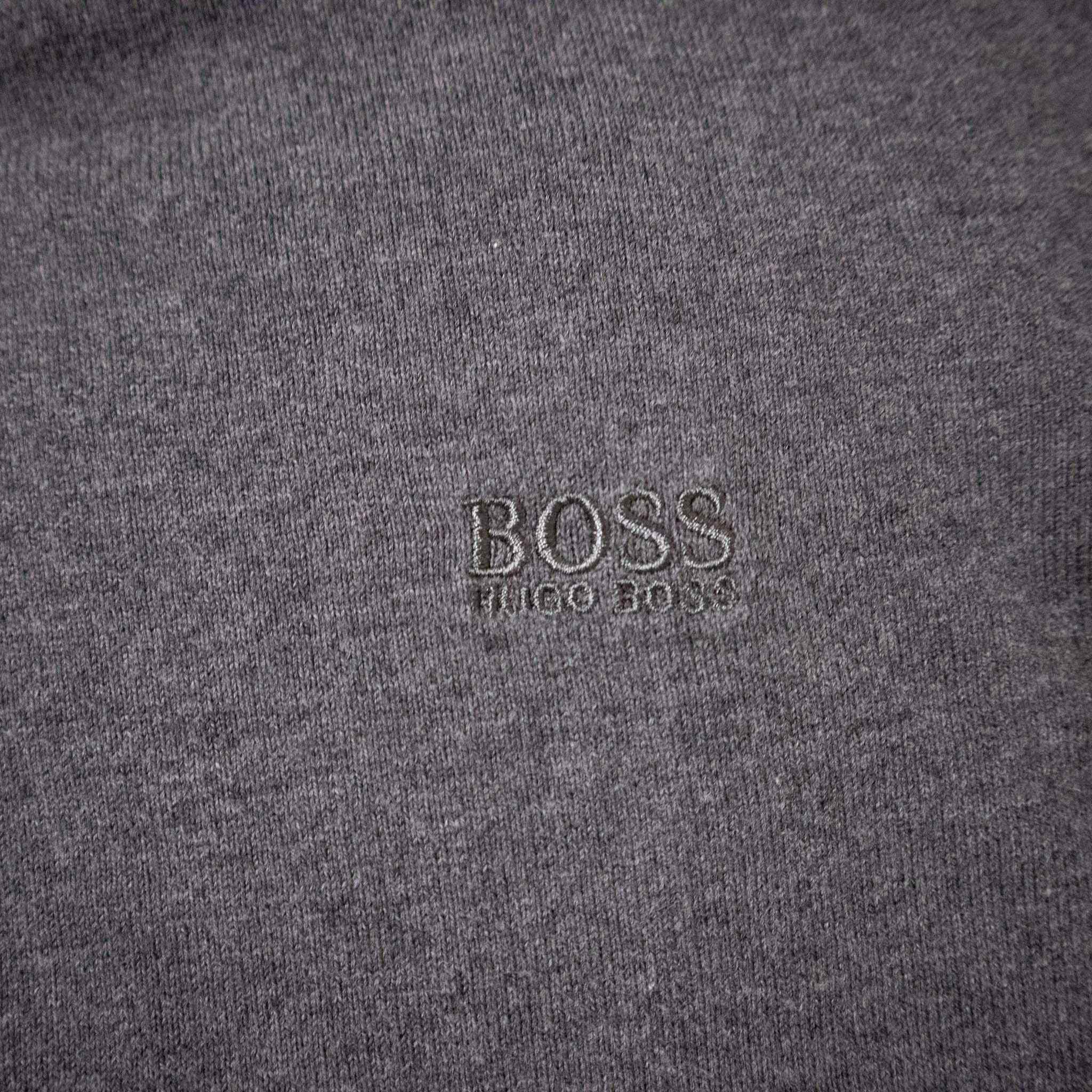 Hugo Boss sweater - Size XL