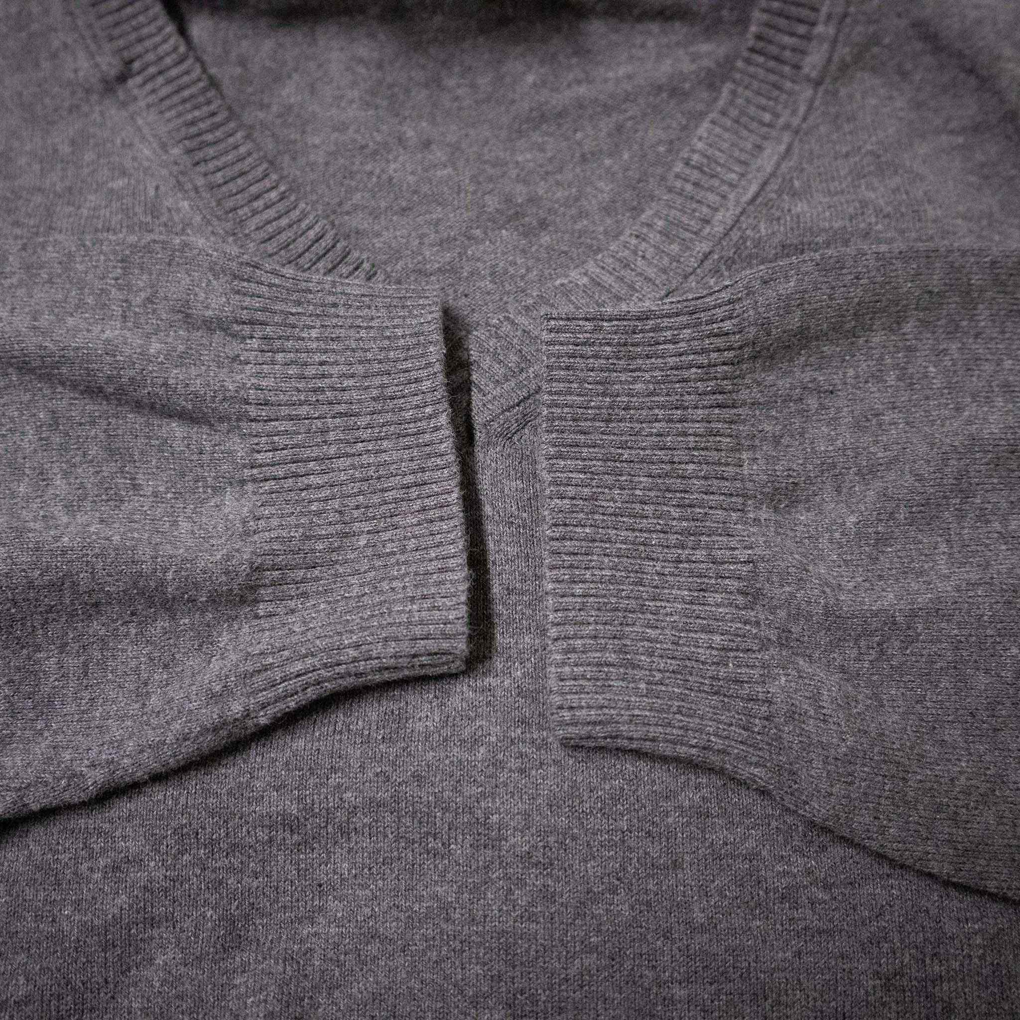 Hugo Boss sweater - Size XL