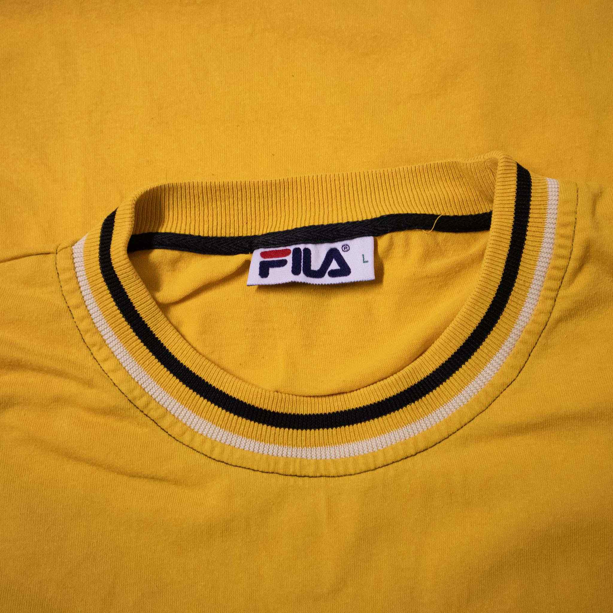 Fila Vintage T shirt - Size L