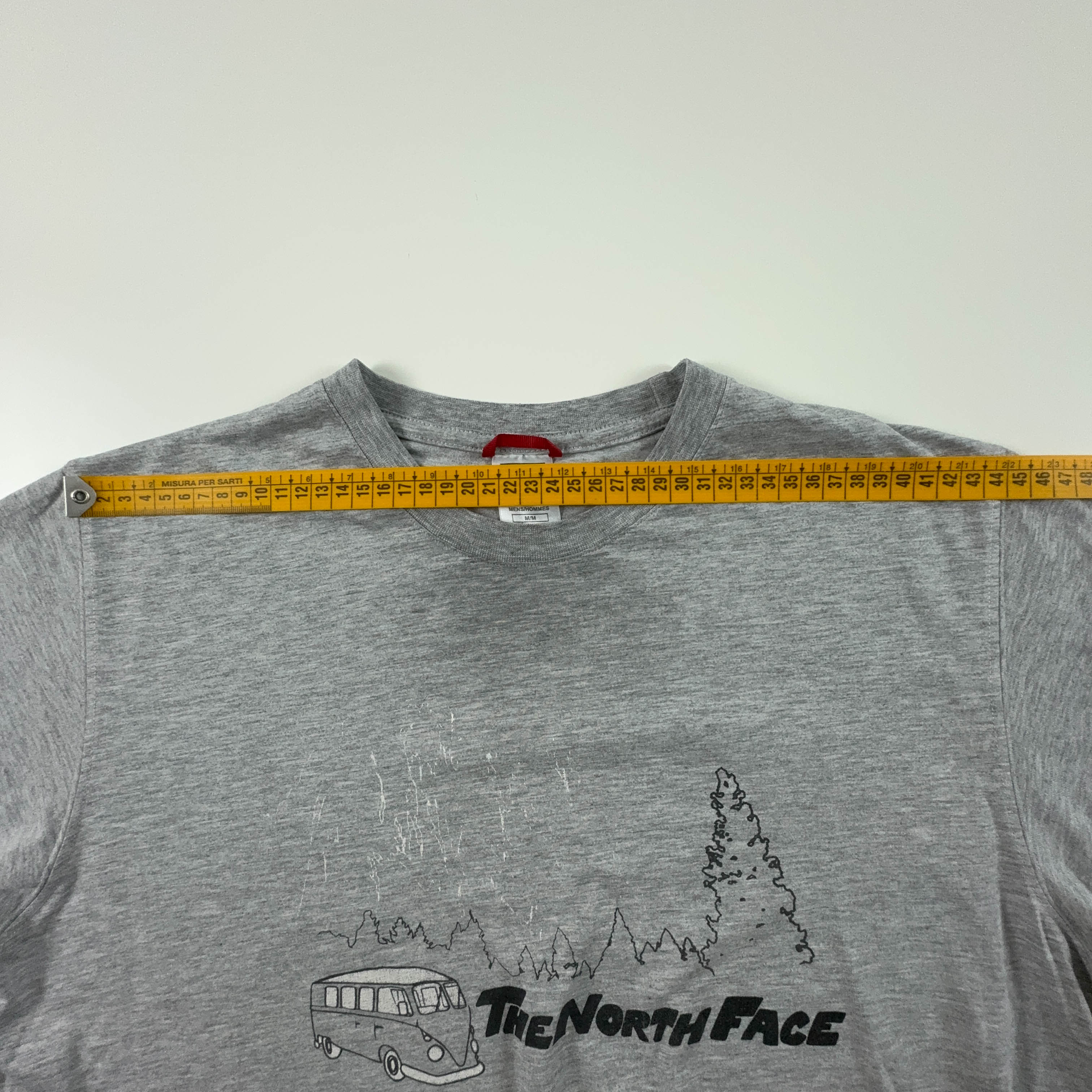 The North Face Grey Crew Neck Print T-Shirt - Men's Size M