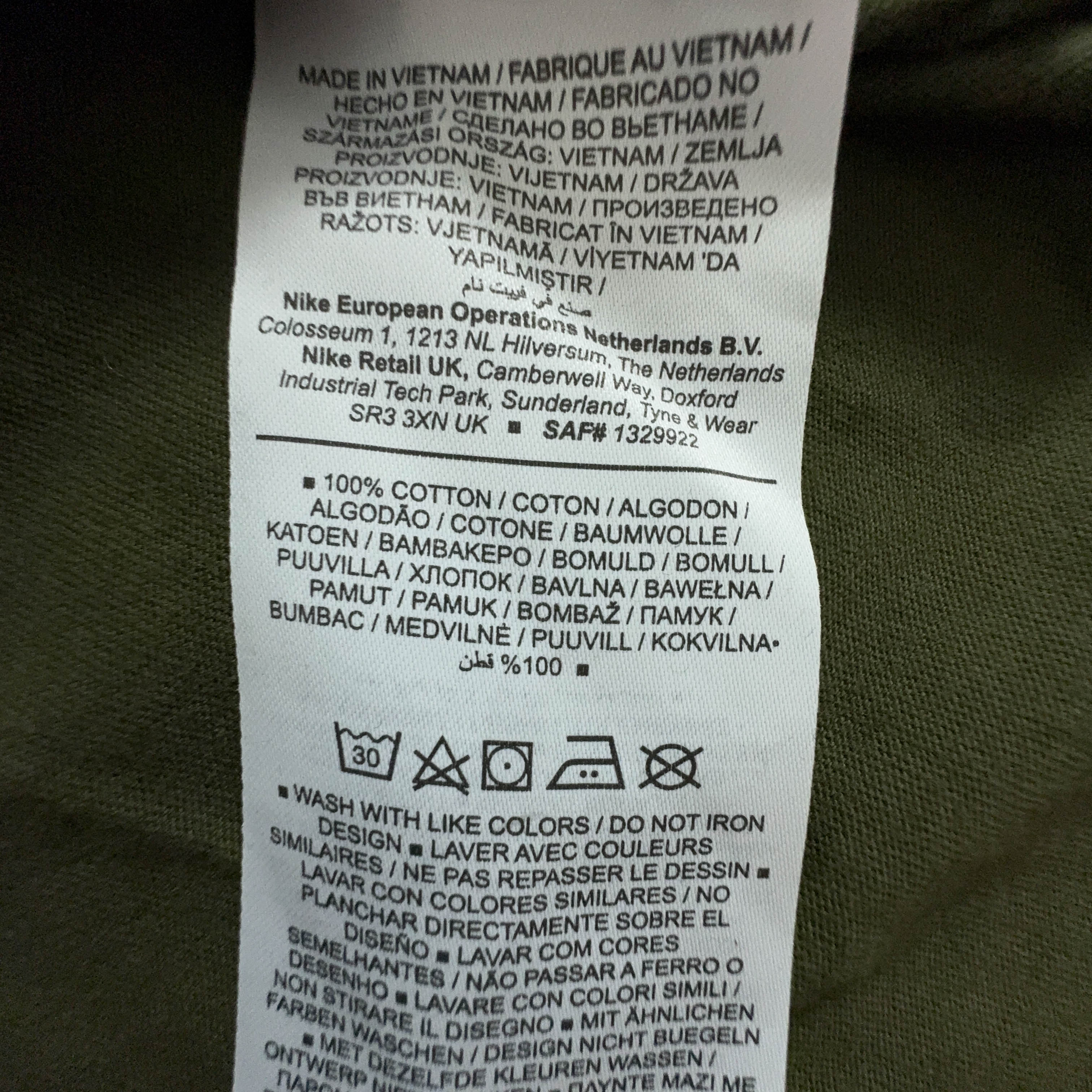 Forest Green Nike Crew Neck T-Shirt with Embroidered Logos - Men's Size M/L