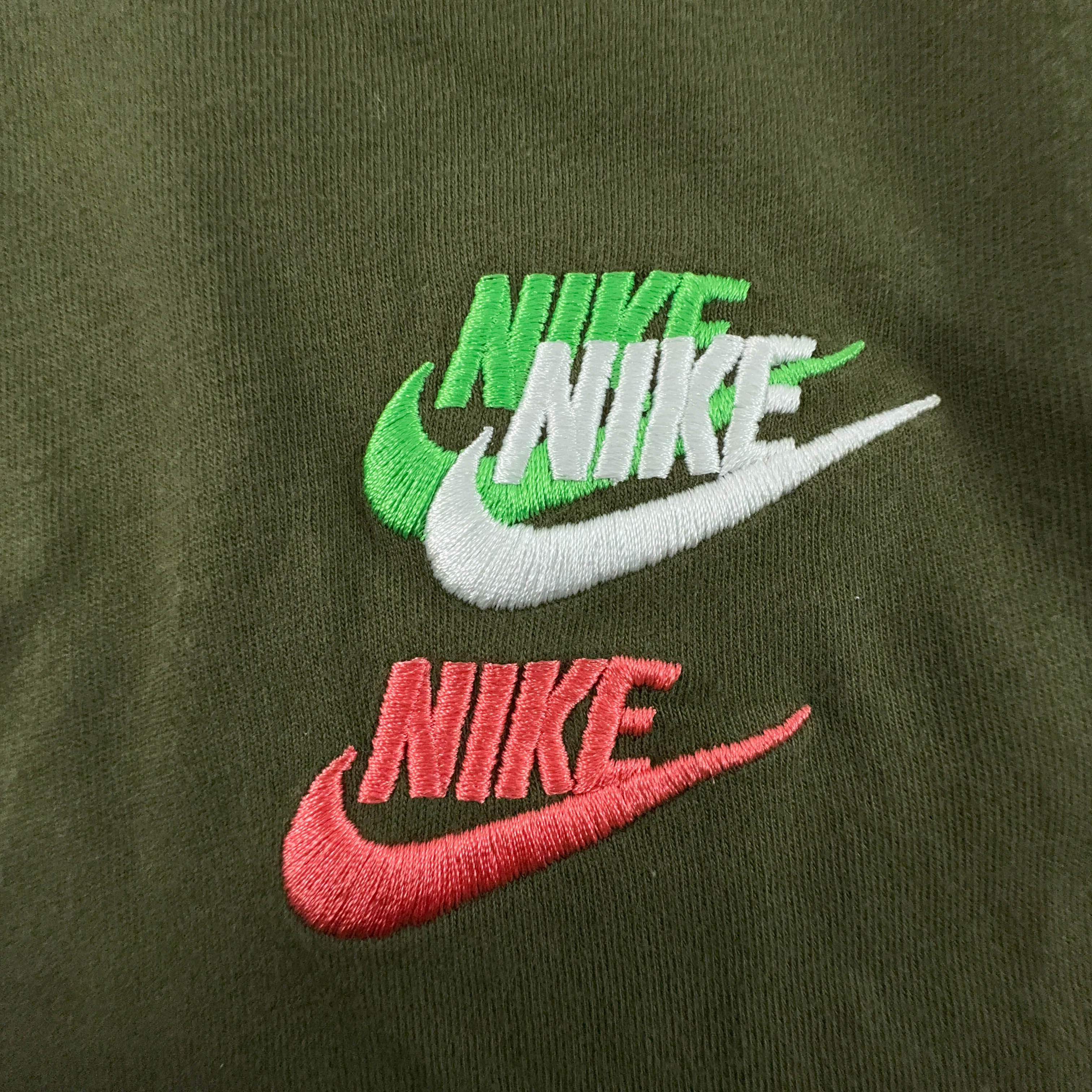 Forest Green Nike Crew Neck T-Shirt with Embroidered Logos - Men's Size M/L