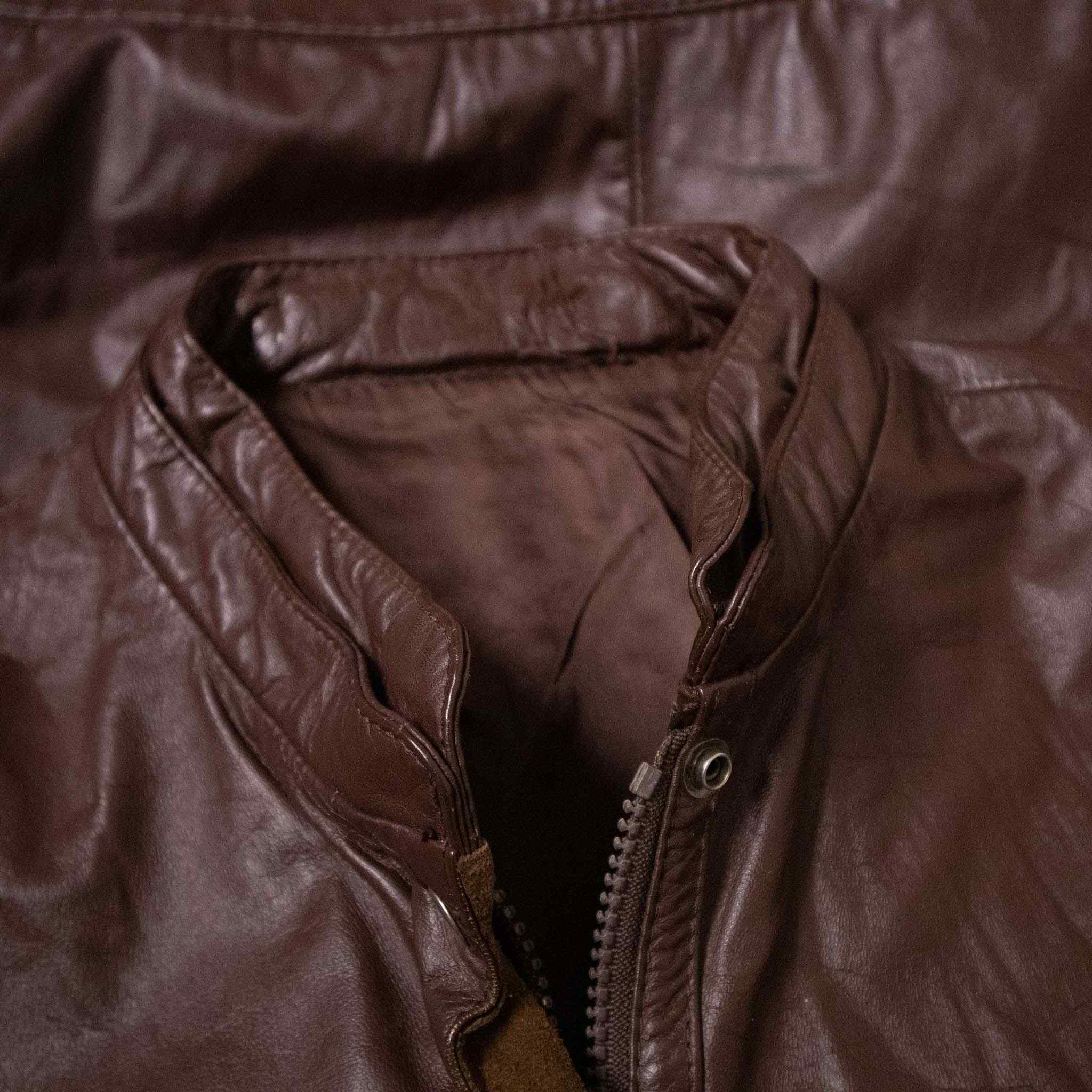 Vintage leather jacket - Size S/M