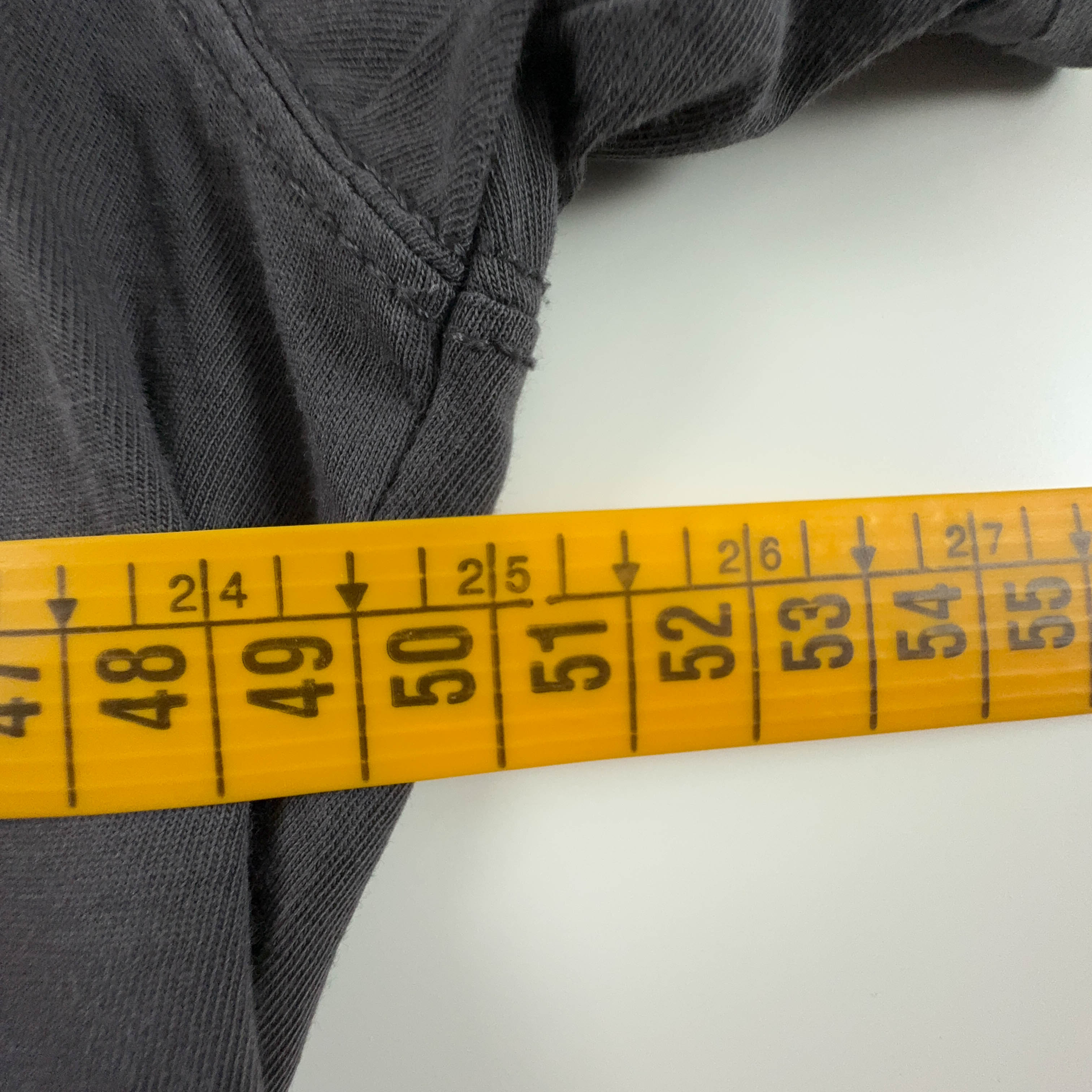 Napapijri T-shirt with dark grey logo print and crew neck - Men's Size M