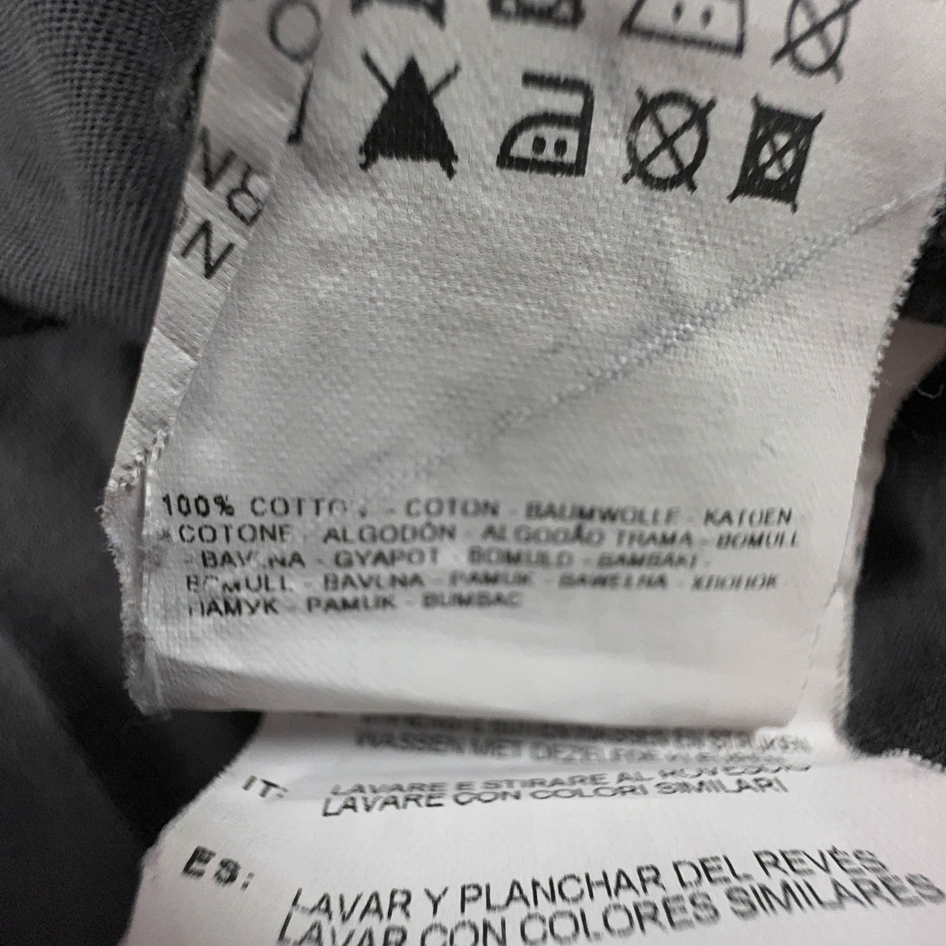 Napapijri T-shirt with dark grey logo print and crew neck - Men's Size M