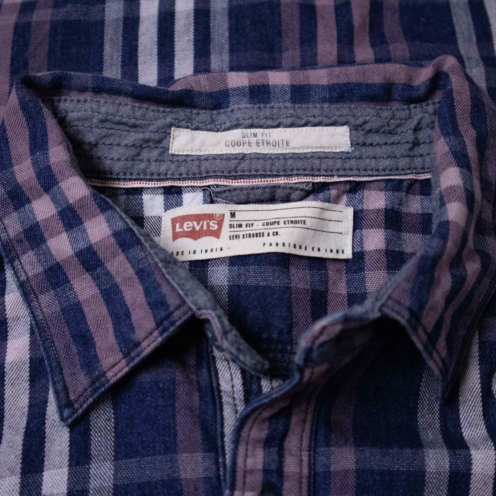 Levi's Shirt - Size M