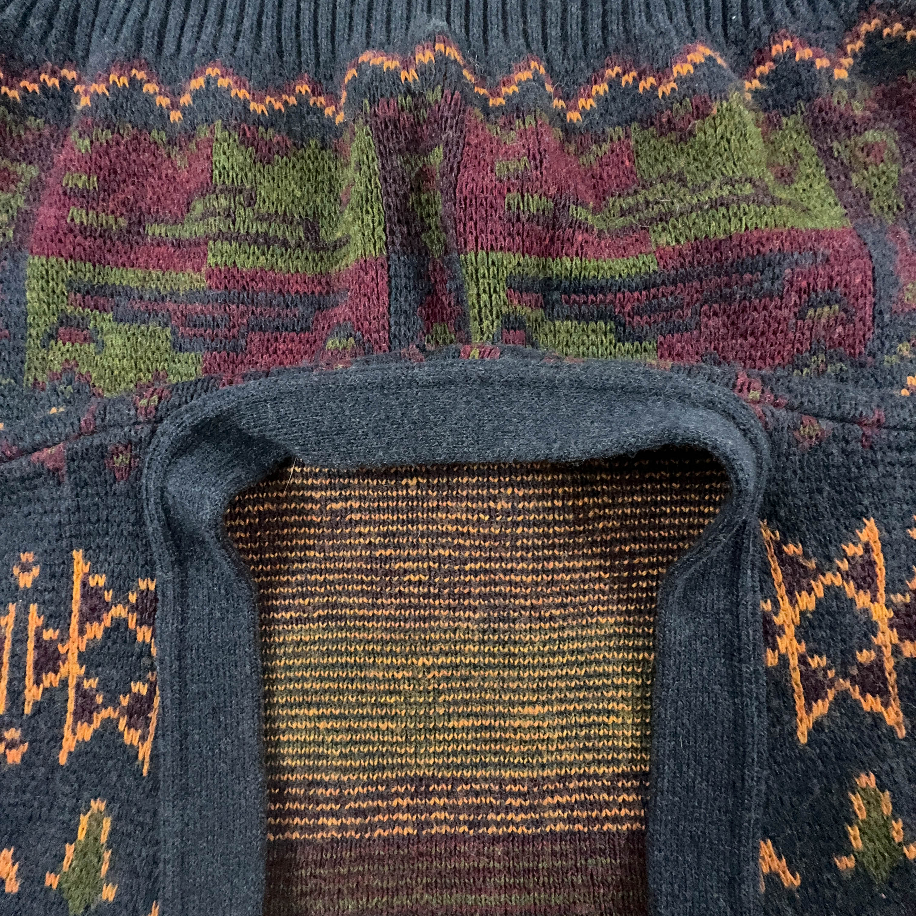 Vintage Cardigan Wool Blend Burgundy Geometric Pattern with Buttons - Size L/XL Men