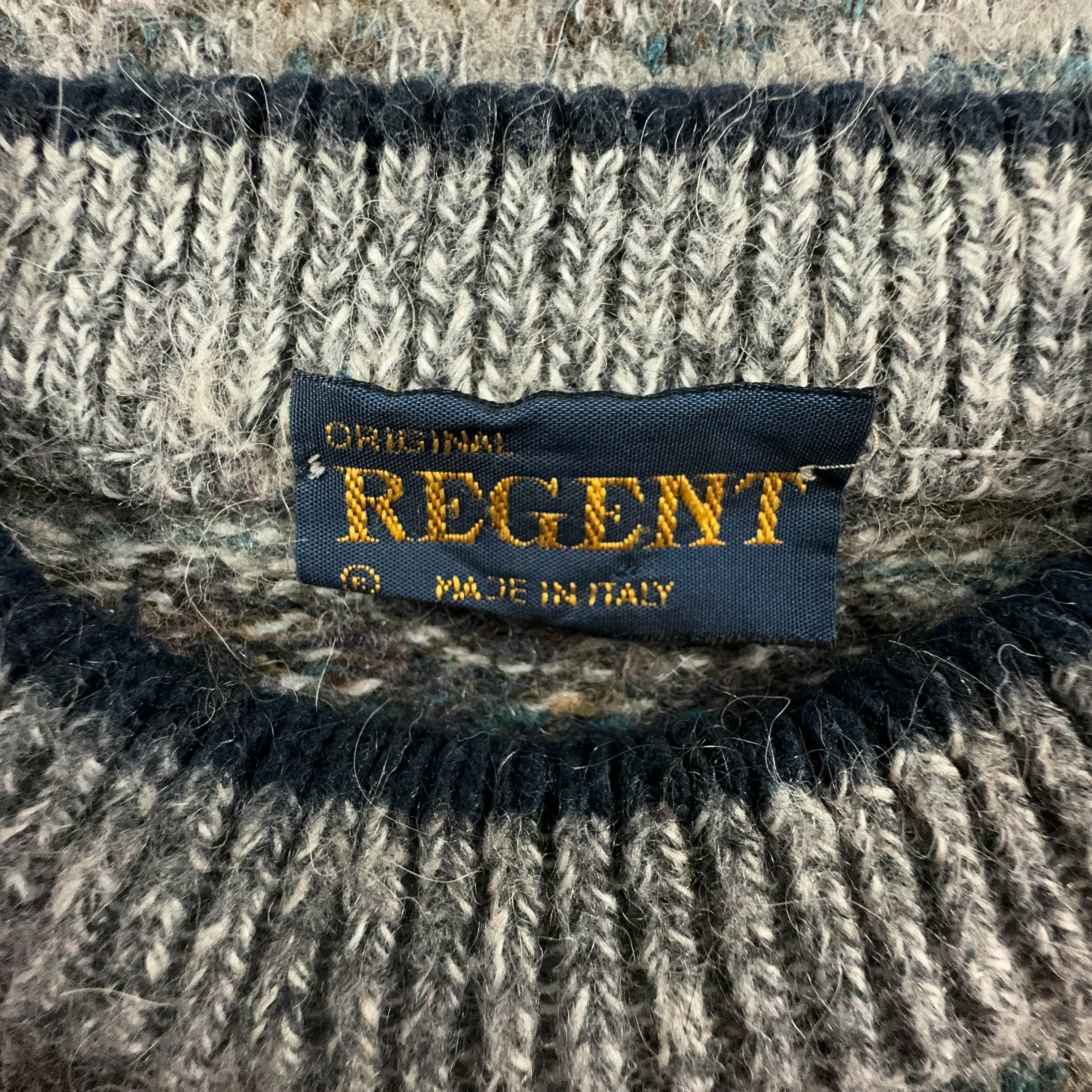 Vintage 55% wool Made in Italy sweater, grey with patterned stripes - Size L/XL men