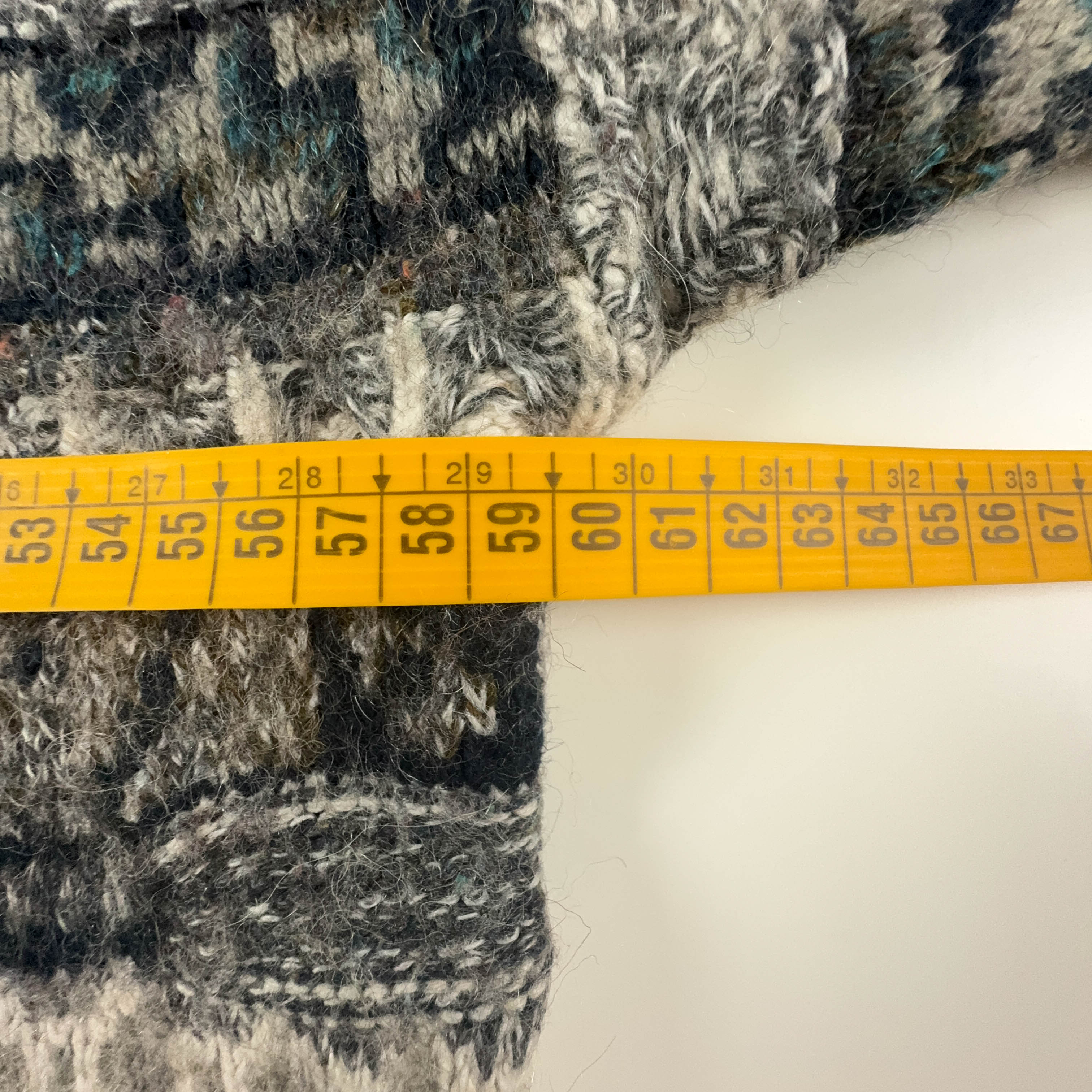 Vintage 55% wool Made in Italy sweater, grey with patterned stripes - Size L/XL men