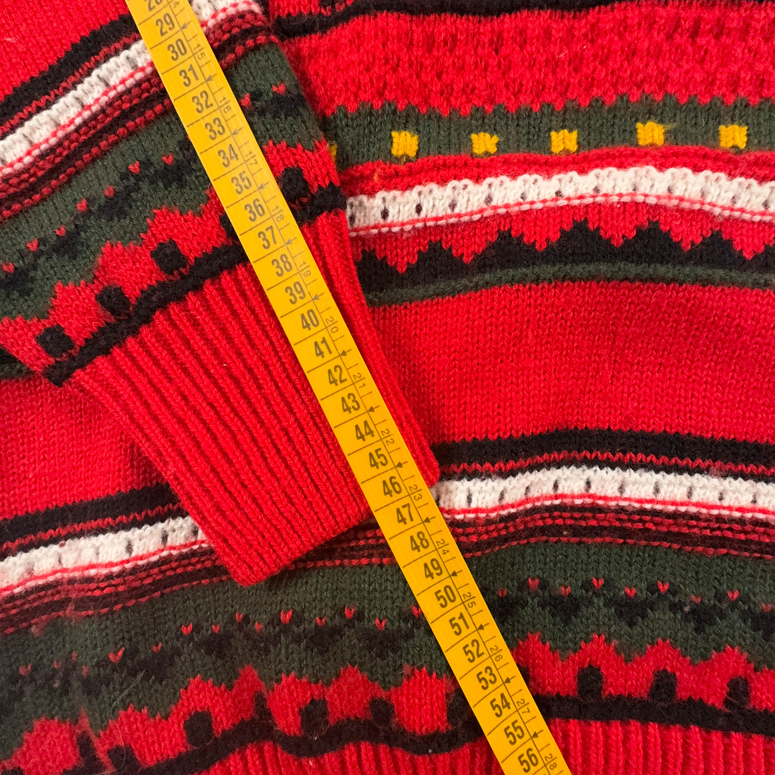 Vintage 50% wool red striped crew neck sweater - Size L men