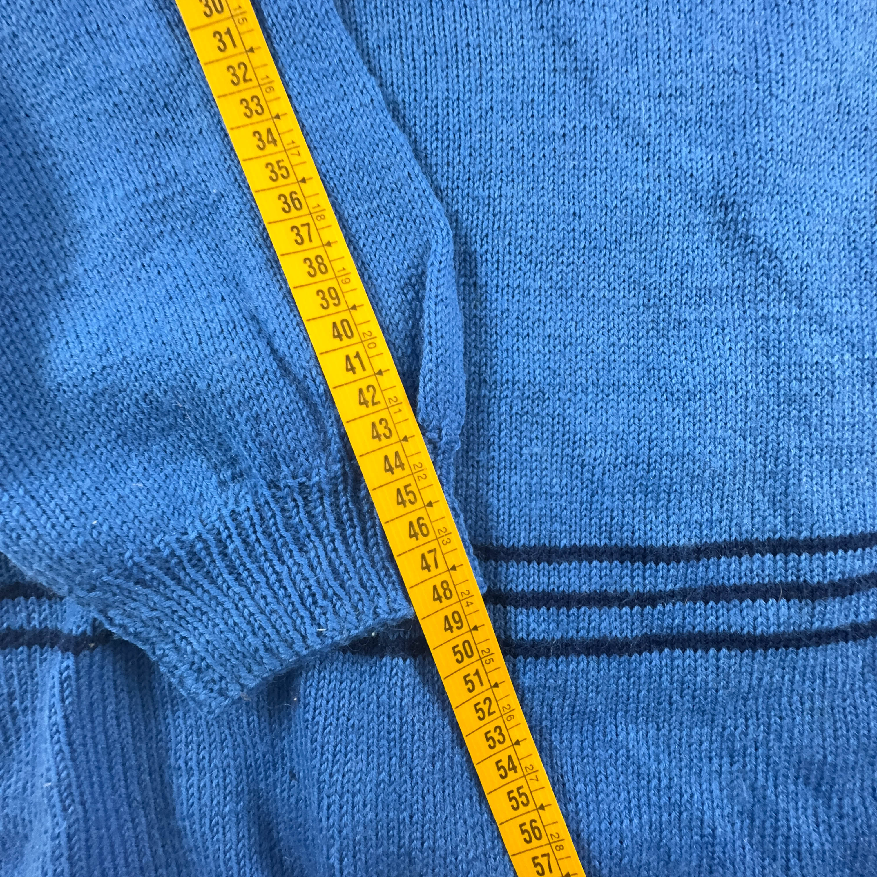 Light and dark blue Vintage crew neck wool blend sweater - Men's size M