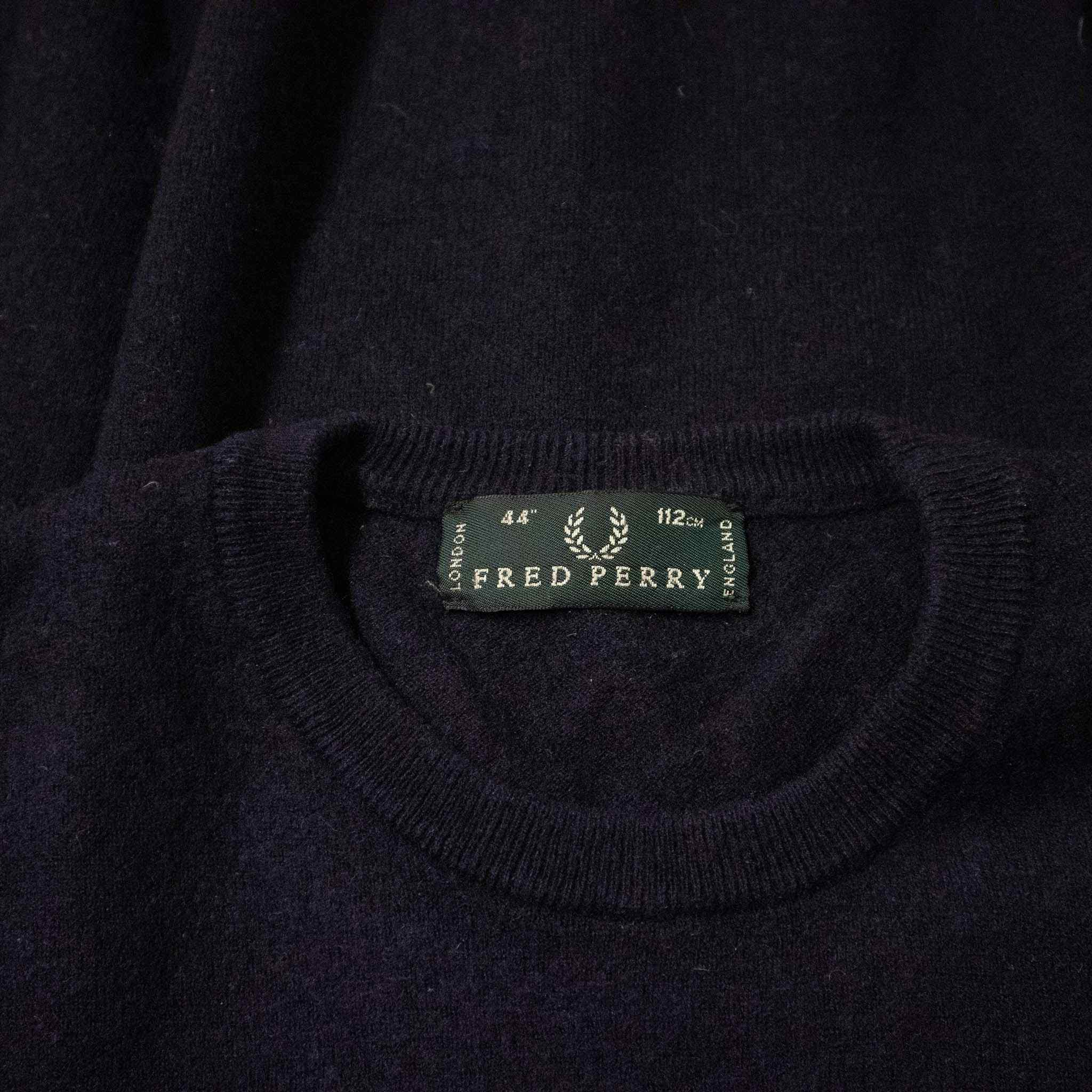 Fred Perry sweater - Size M