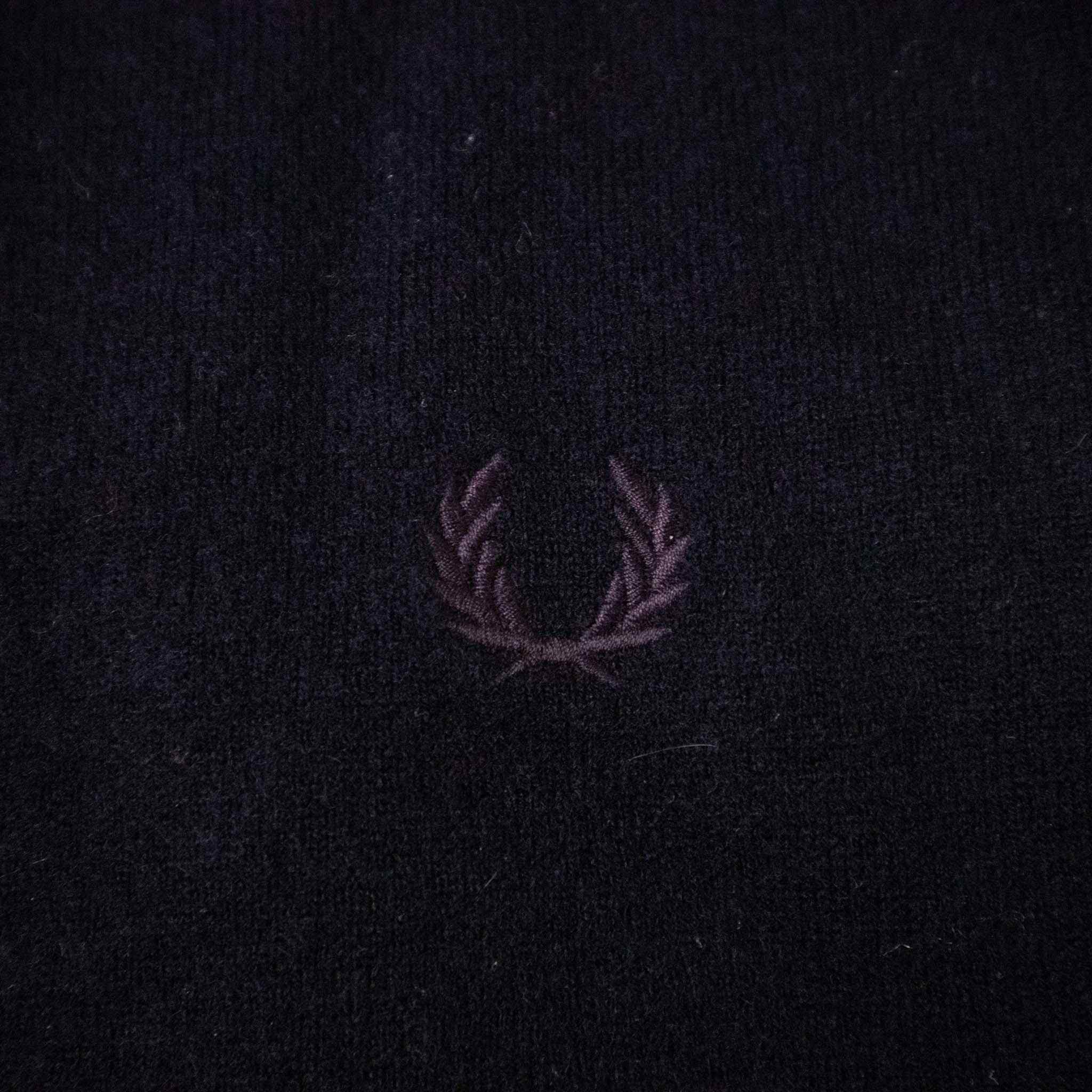 Fred Perry sweater - Size M