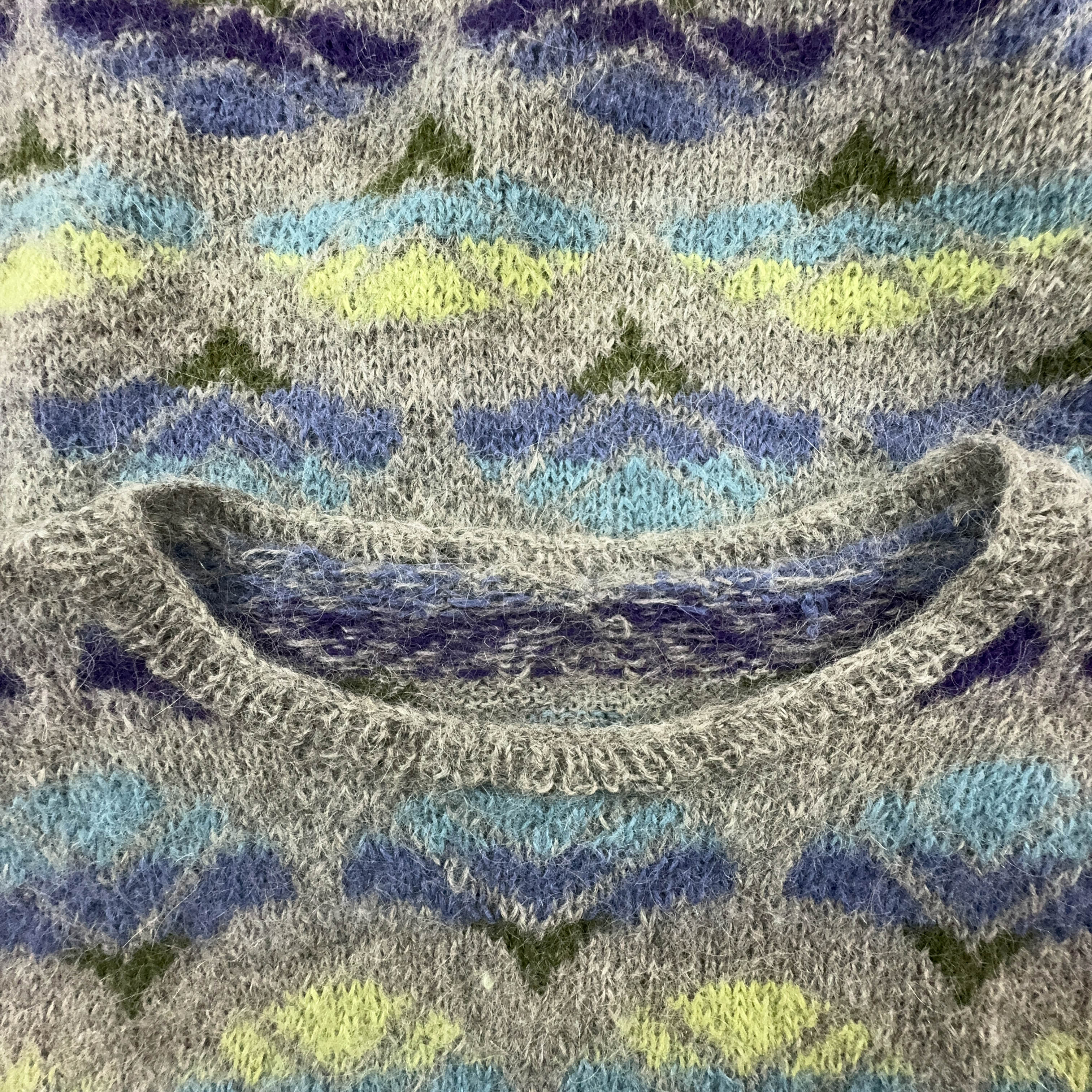 Vintage Grey and Blue Patterned Crew Neck Sweater 100% Wool - Size M/L Women