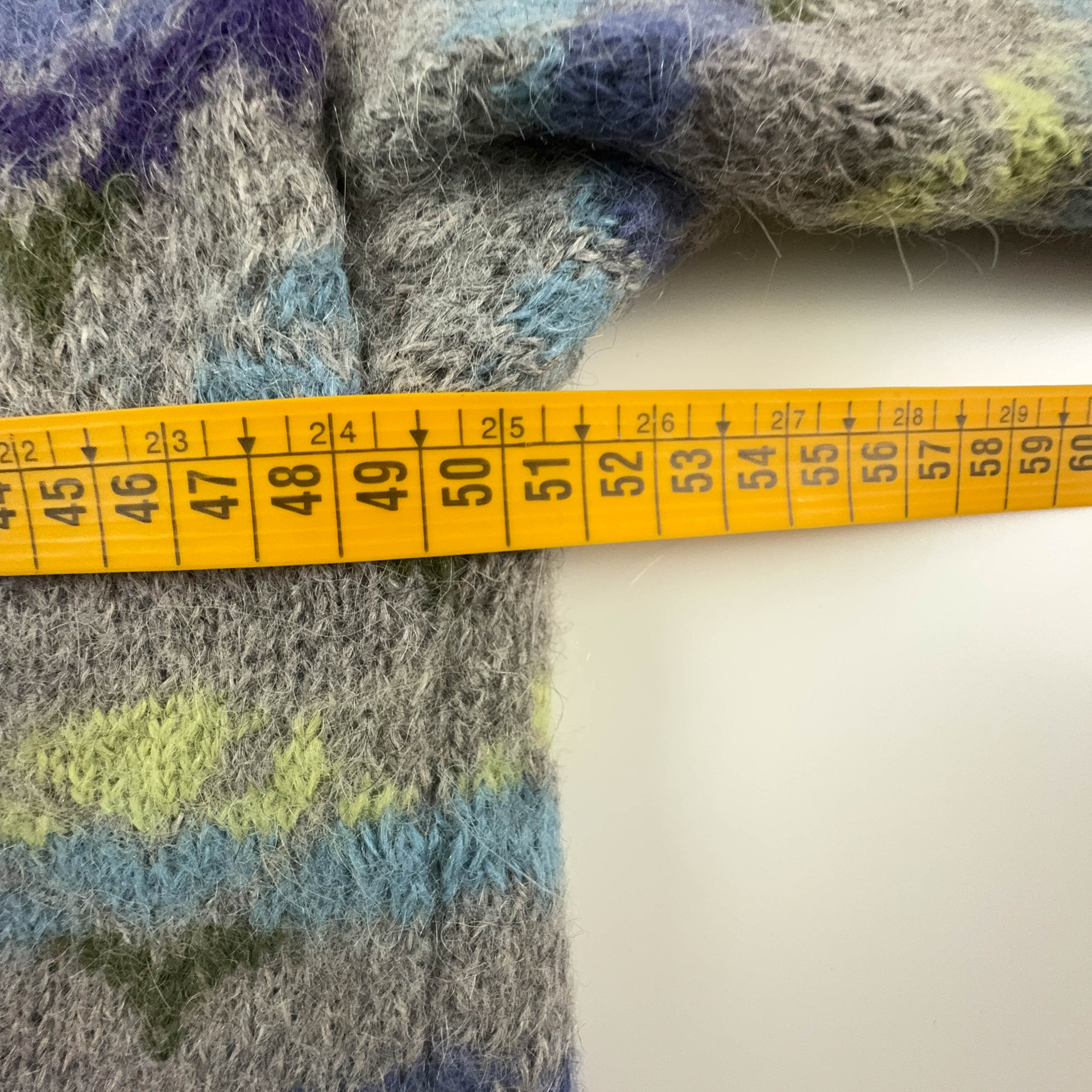 Vintage Grey and Blue Patterned Crew Neck Sweater 100% Wool - Size M/L Women