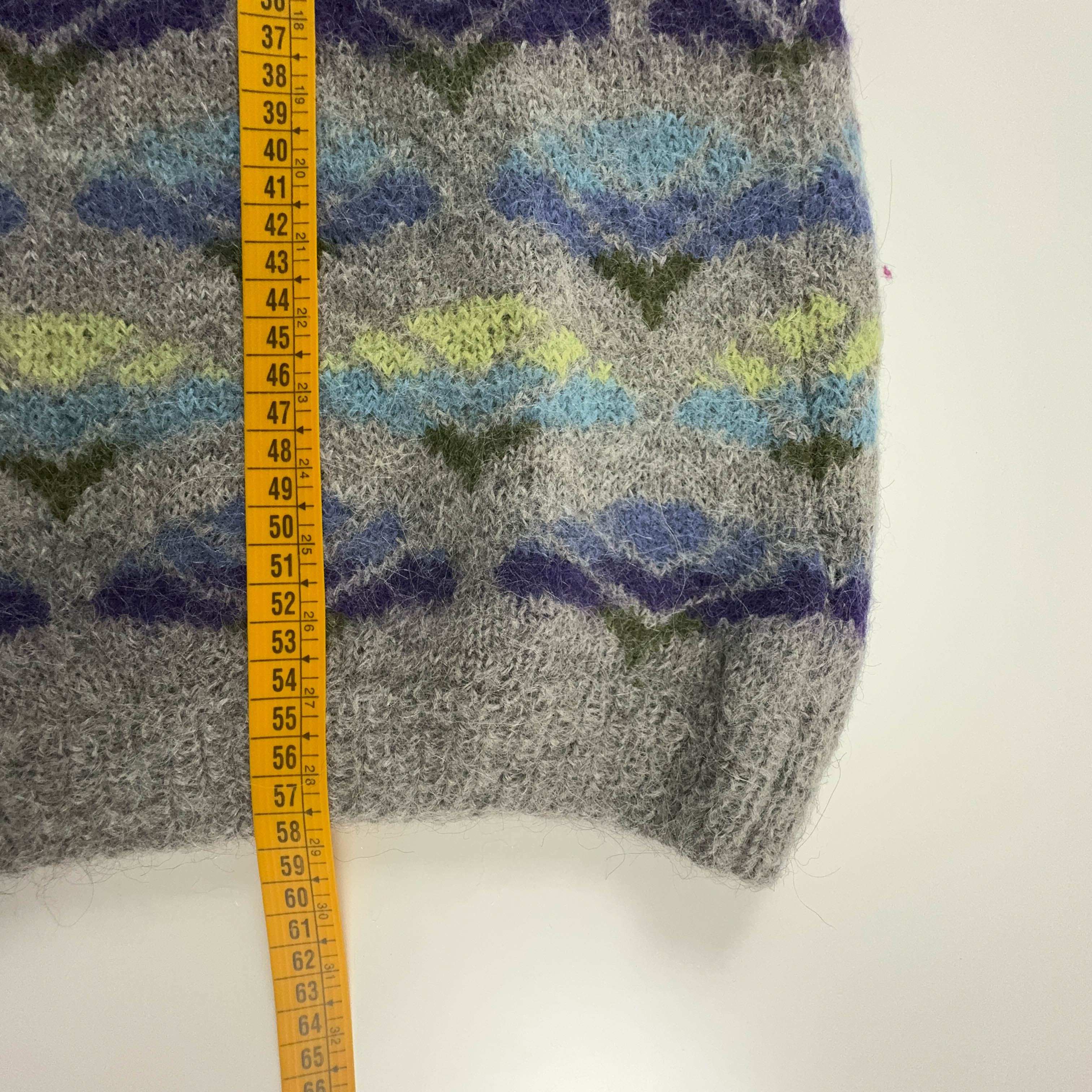 Vintage Grey and Blue Patterned Crew Neck Sweater 100% Wool - Size M/L Women