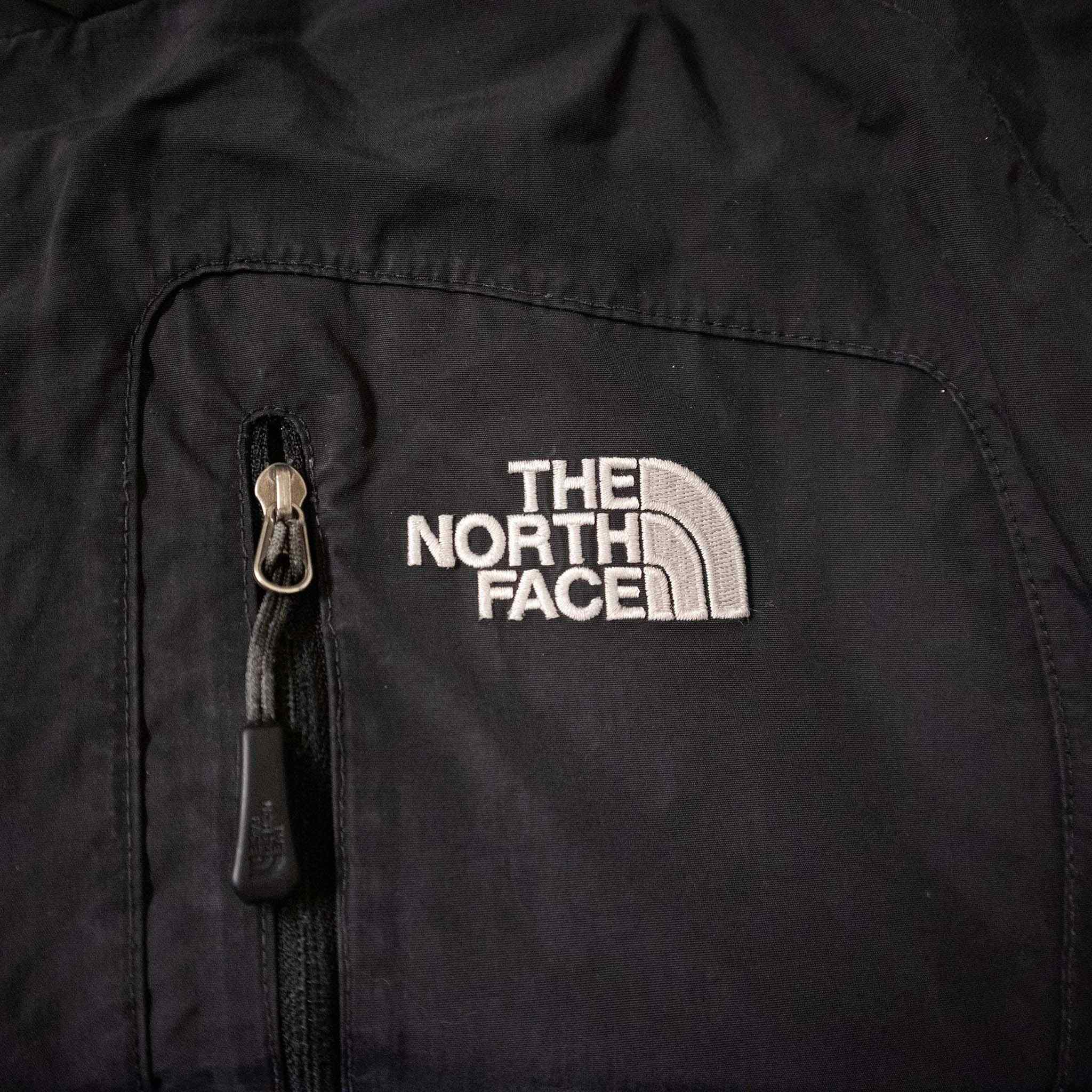 The North Face windbreaker - Size XL