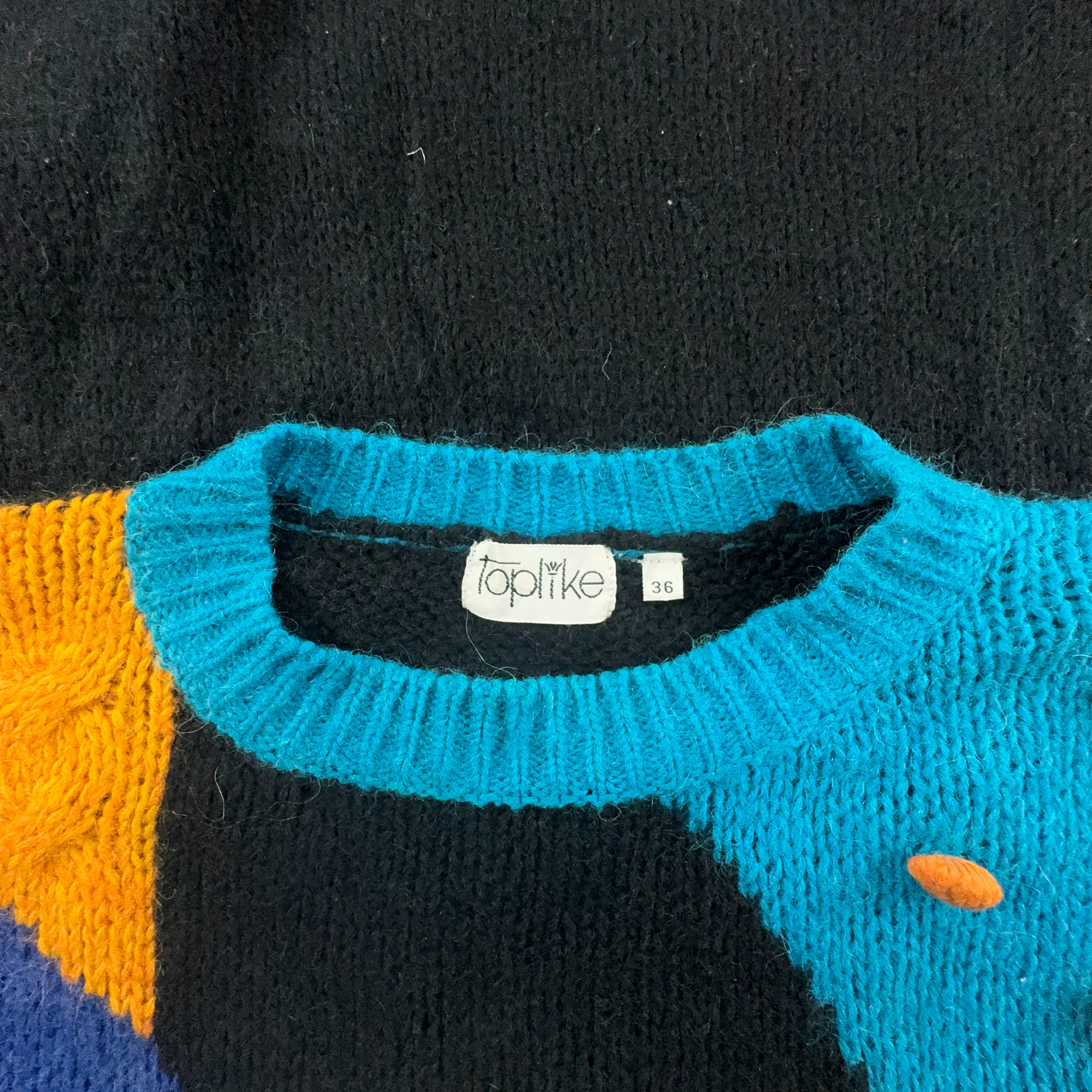 Vintage 70% wool black and light blue geometric crew neck sweater - Size 36 women