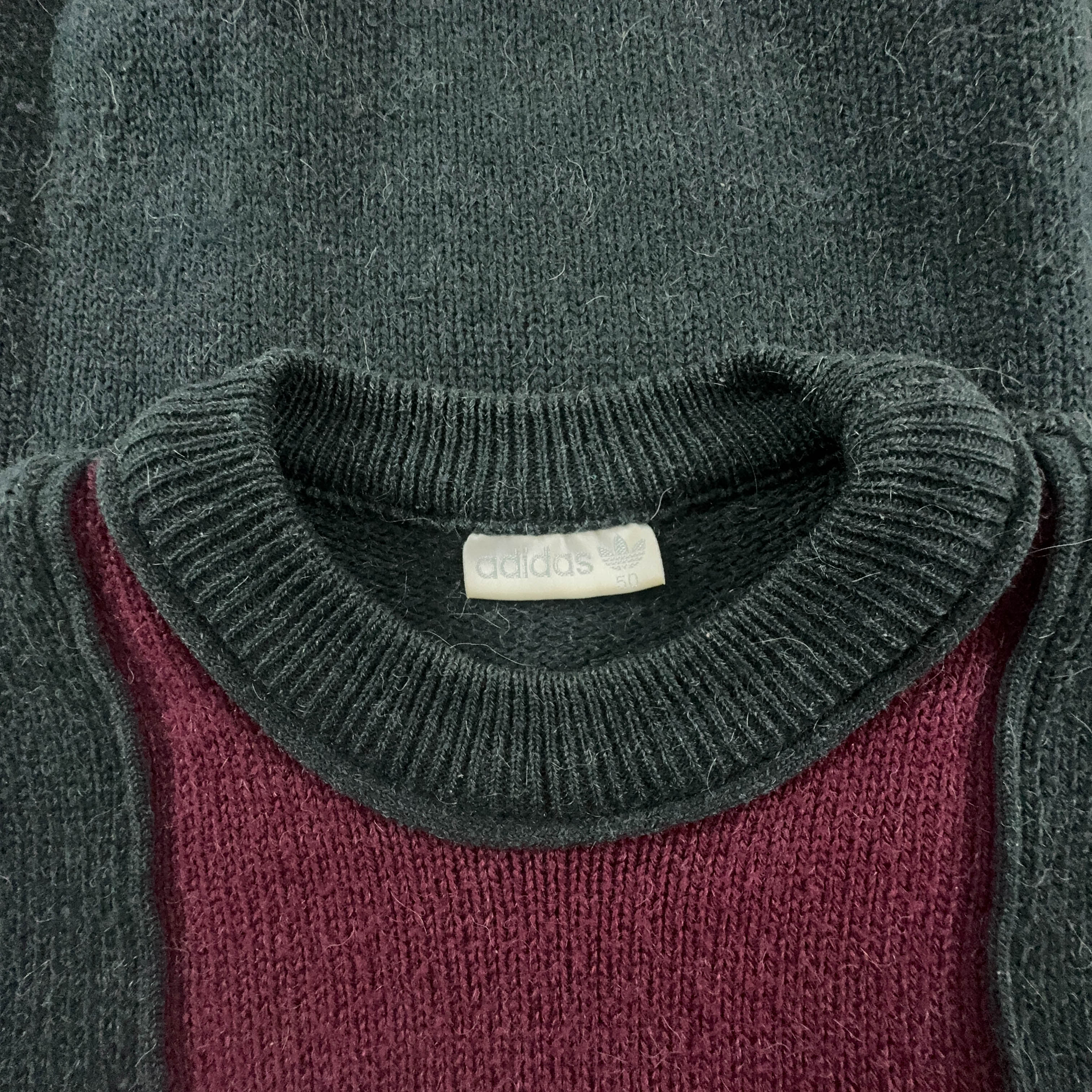 Adidas Vintage 50% Wool & Alpaca Grey & Red Patchwork 90s Sweater - Size 50 Men