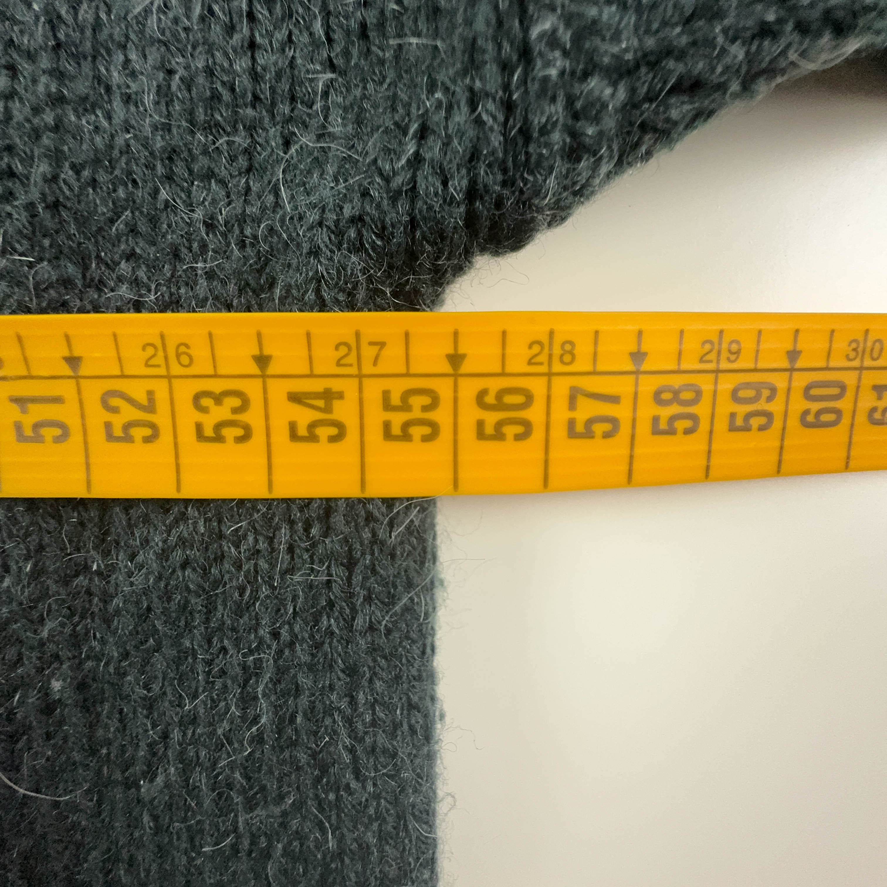 Adidas Vintage 50% Wool & Alpaca Grey & Red Patchwork 90s Sweater - Size 50 Men