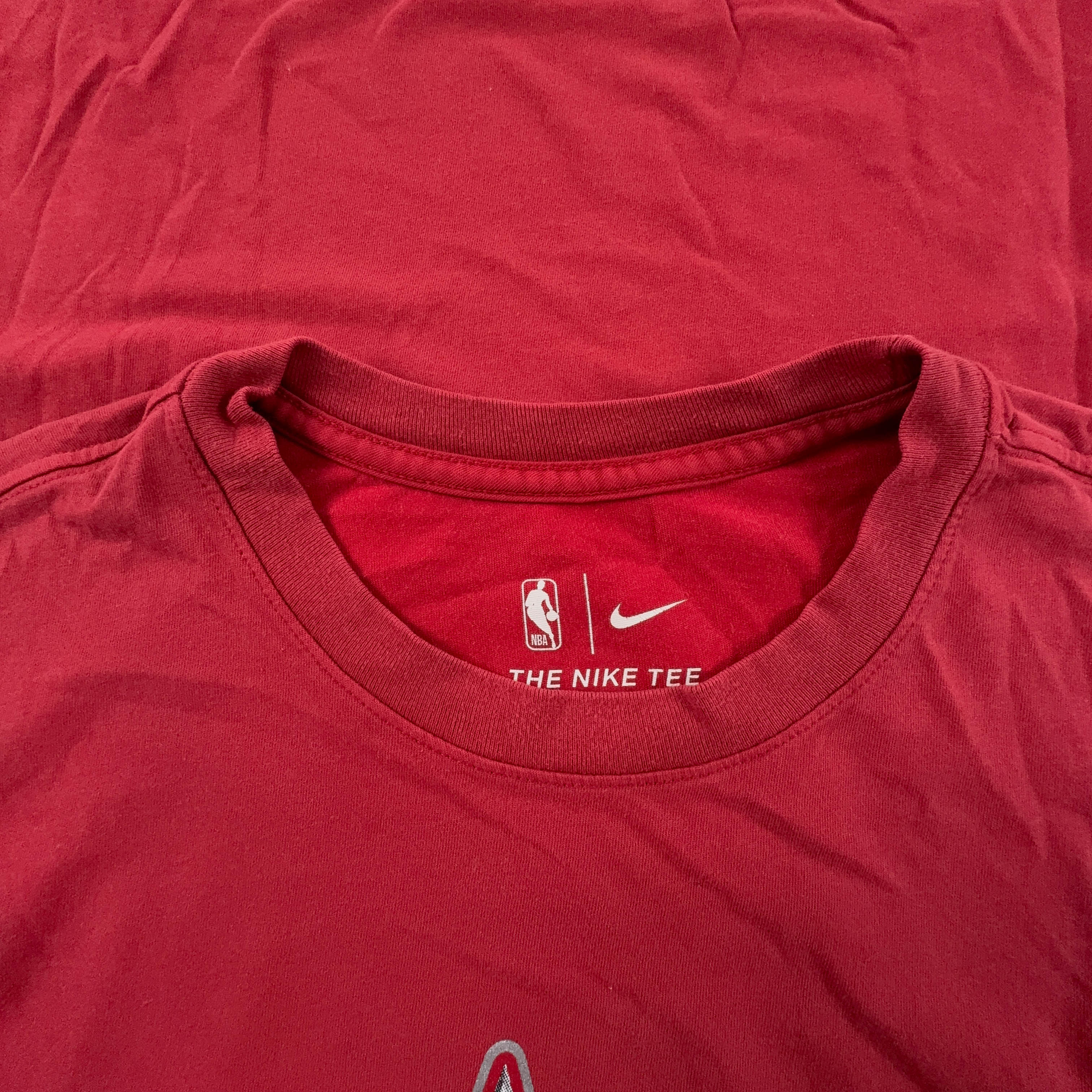 Red Nike Cotton T-Shirt with Print - Men's Size M