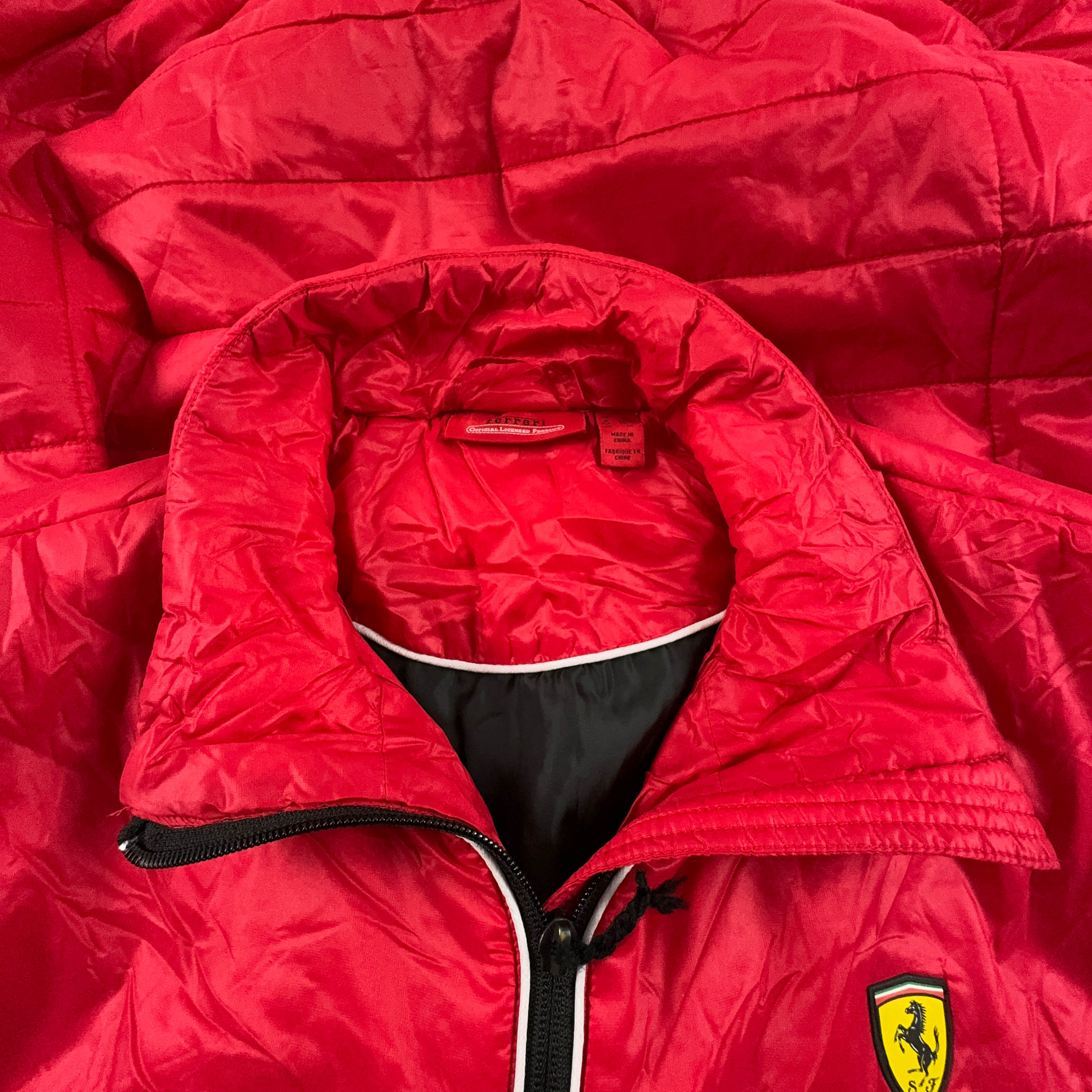Piumino leggero Ferrari rosso con zip Taglia XL uomo – VintageEcoes