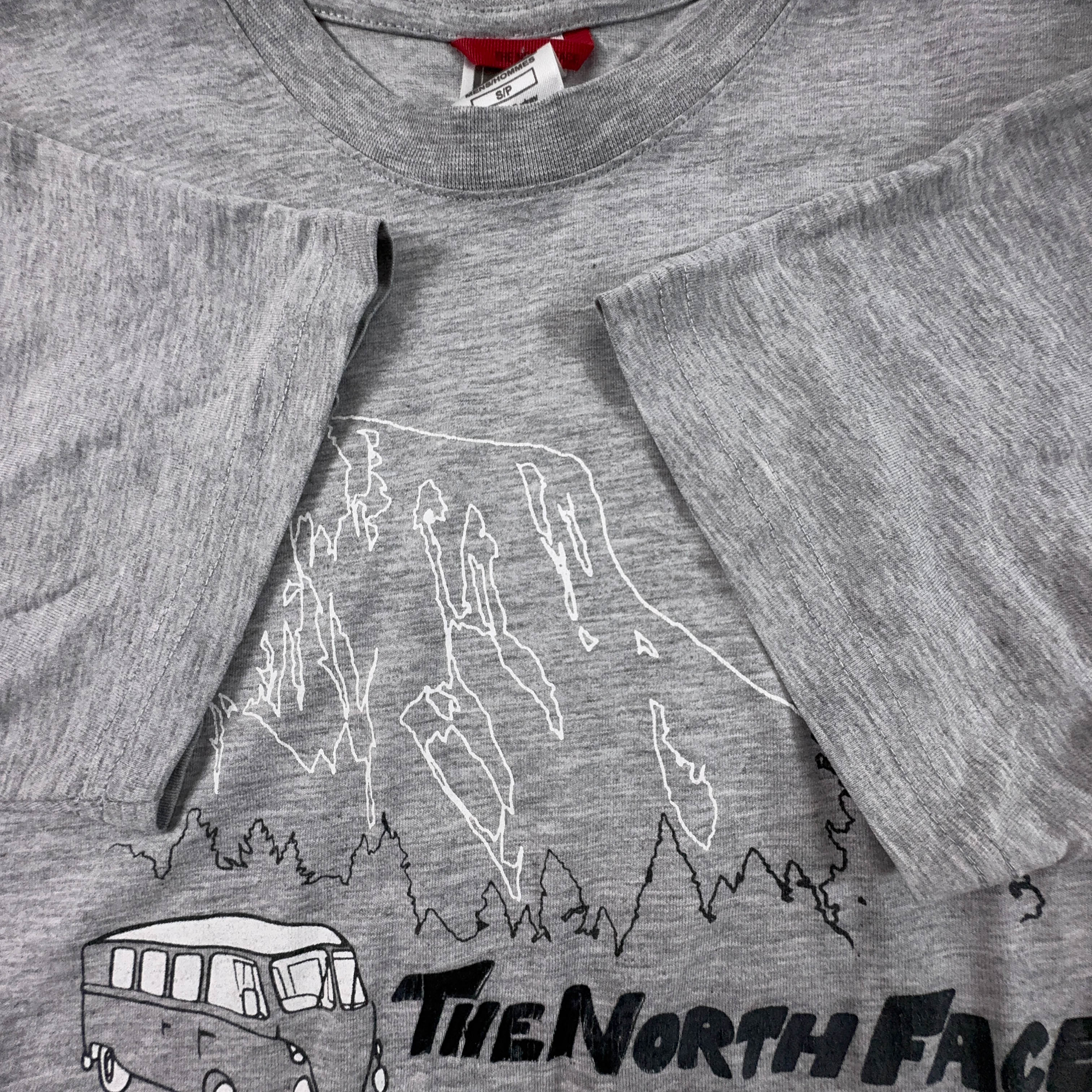 The North Face Grey Cotton T-Shirt with Print - Men's Size S/M