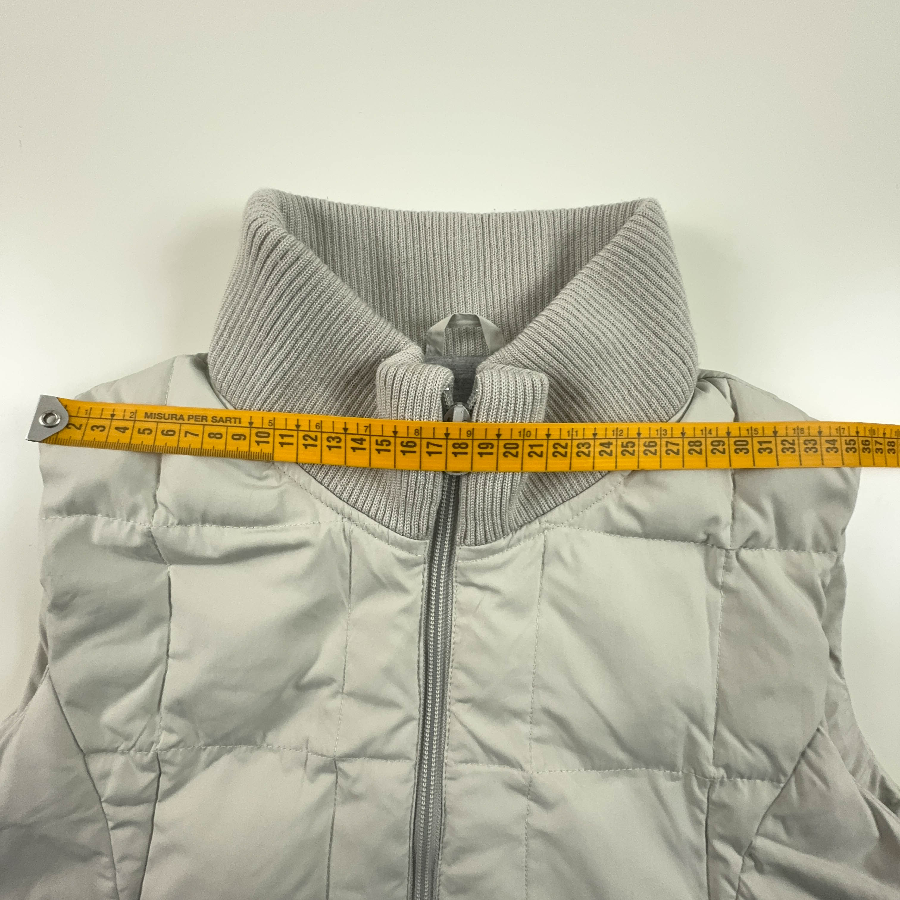 Giacca smanicata Napapijri grigio chiaro con zip - Taglia S donna