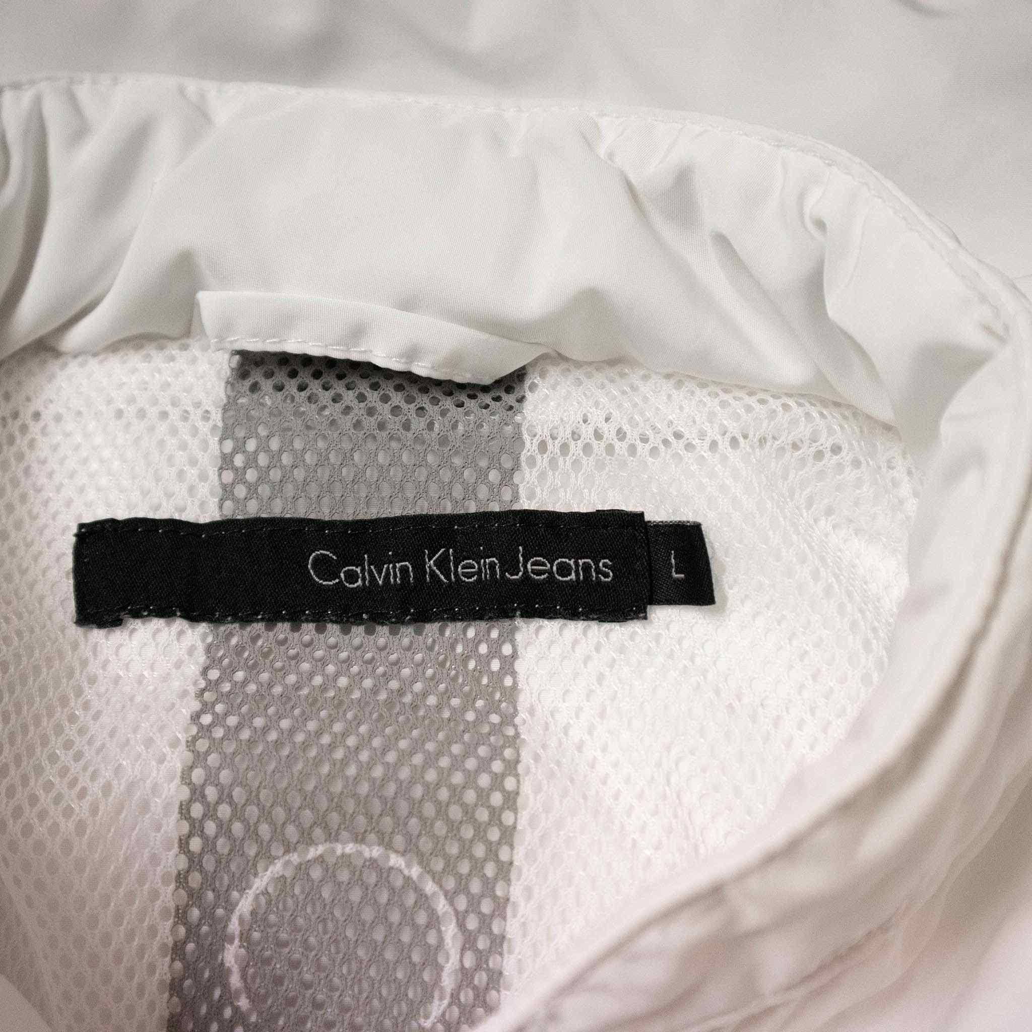 Calvin Klein light jacket - Size L