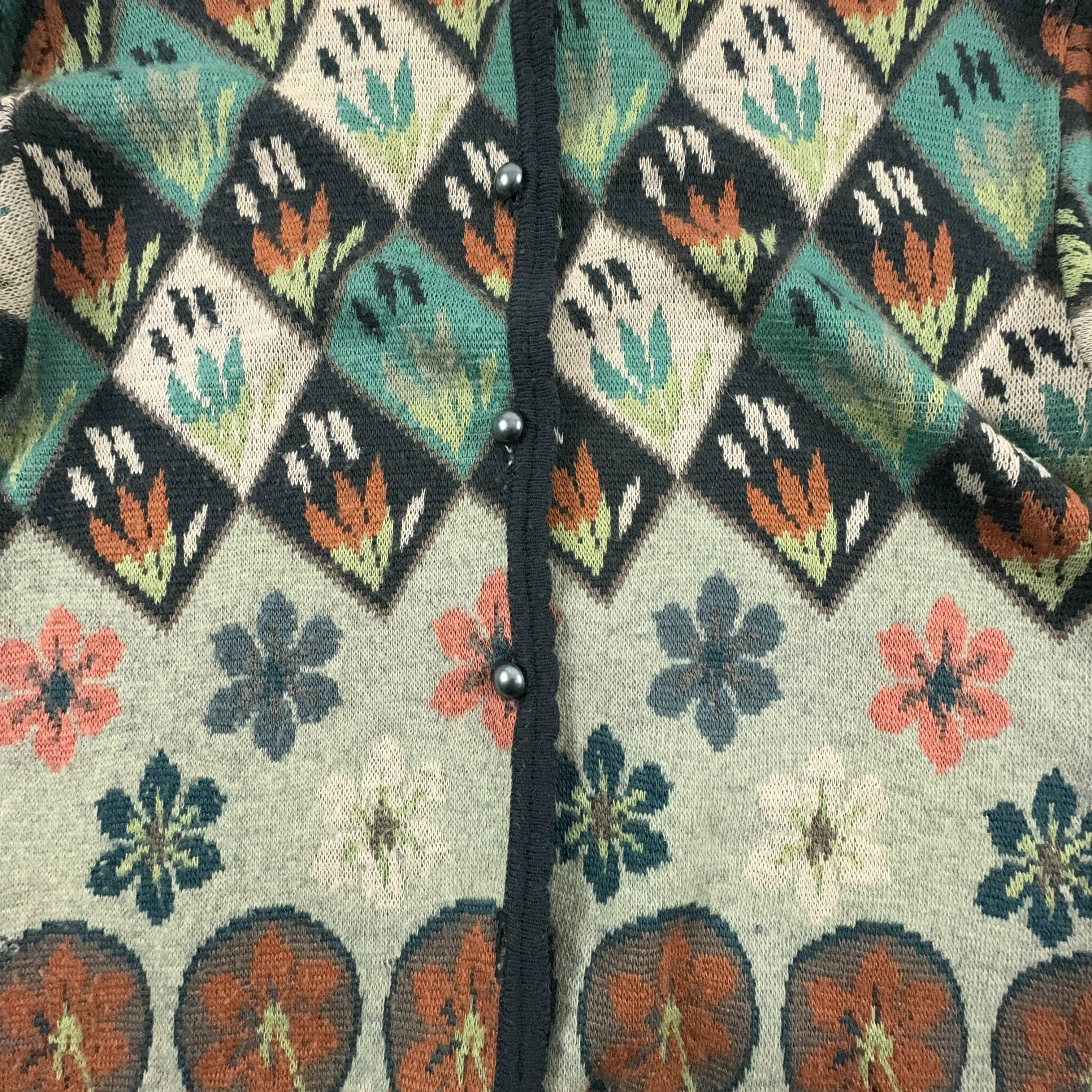 Vintage Cardigan 50% Wool Green and Orange Pattern with Buttons - Size M/L Women